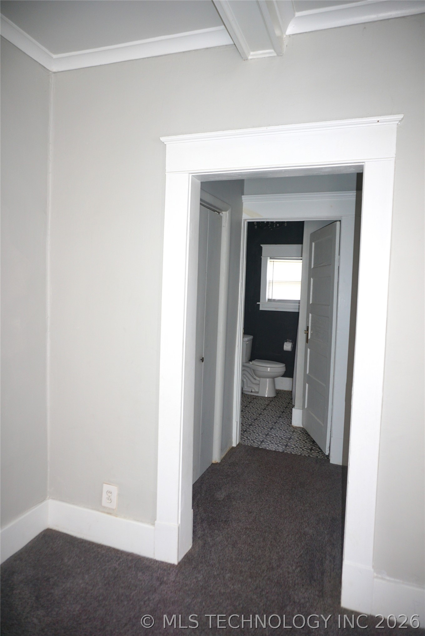 311 W Madison Street Property Photo 21