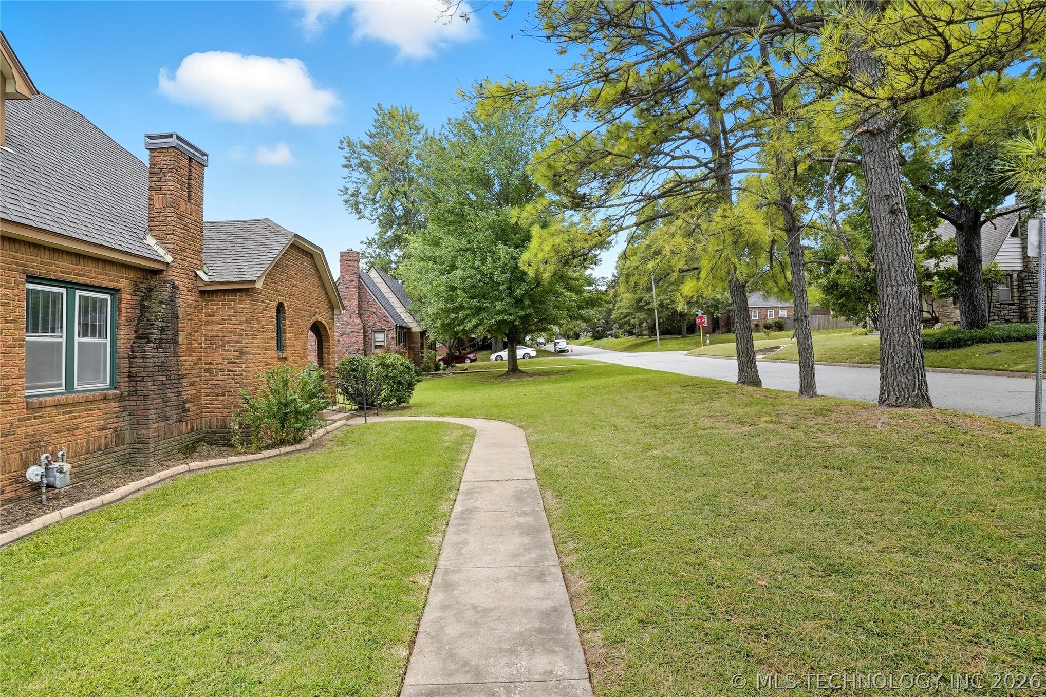 1139 S Canton Avenue Property Photo 32