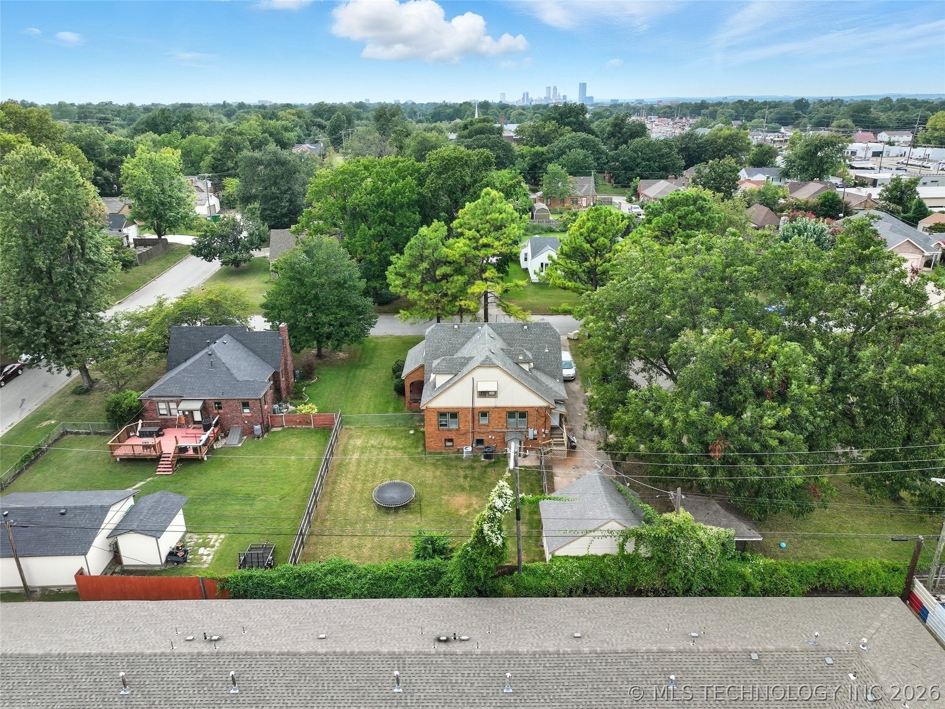 1139 S Canton Avenue Property Photo 44
