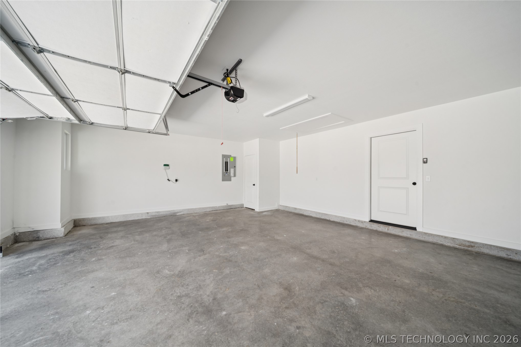 2044 E 129th Place S Property Photo 17