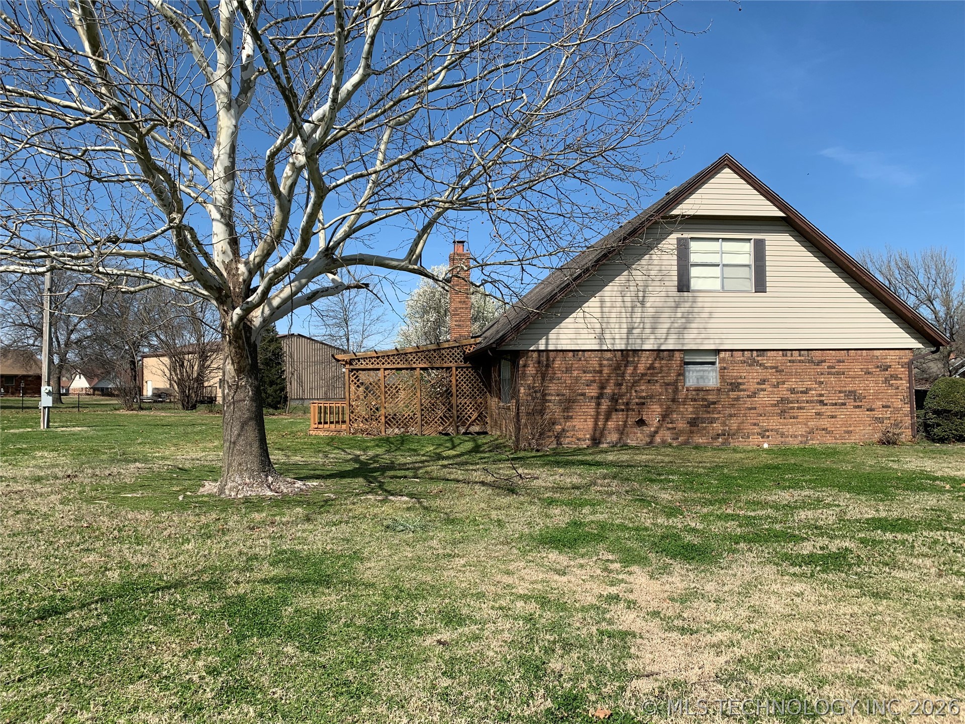9160 N 153rd East Avenue Property Photo 4