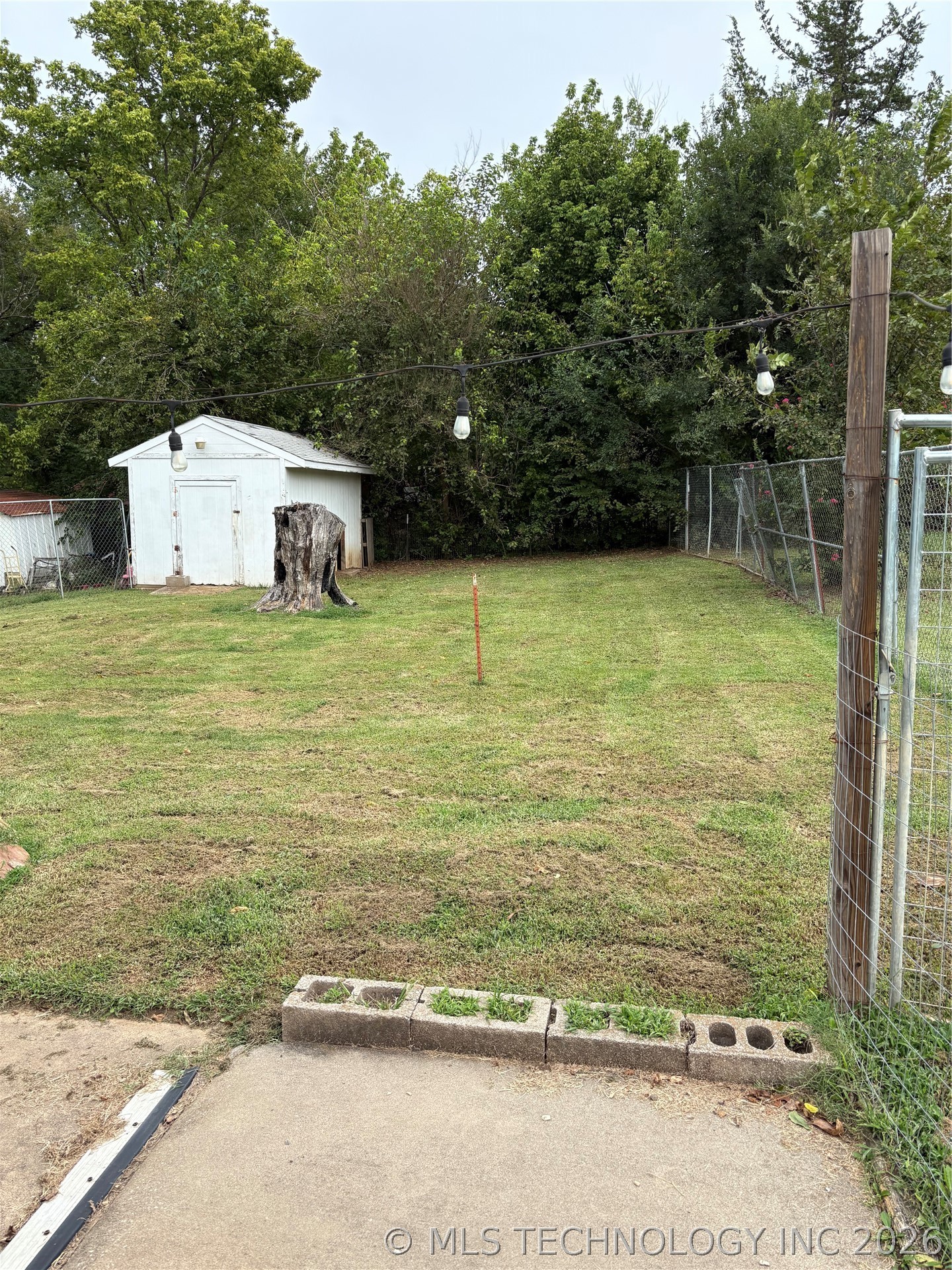 360 N B Street Property Photo 12