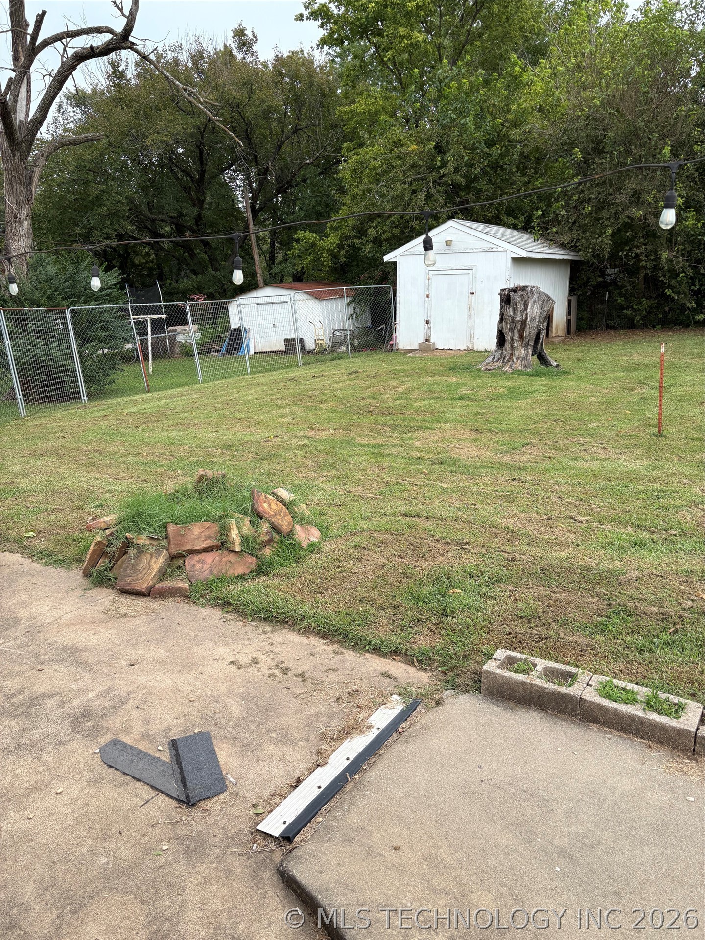 360 N B Street Property Photo 13