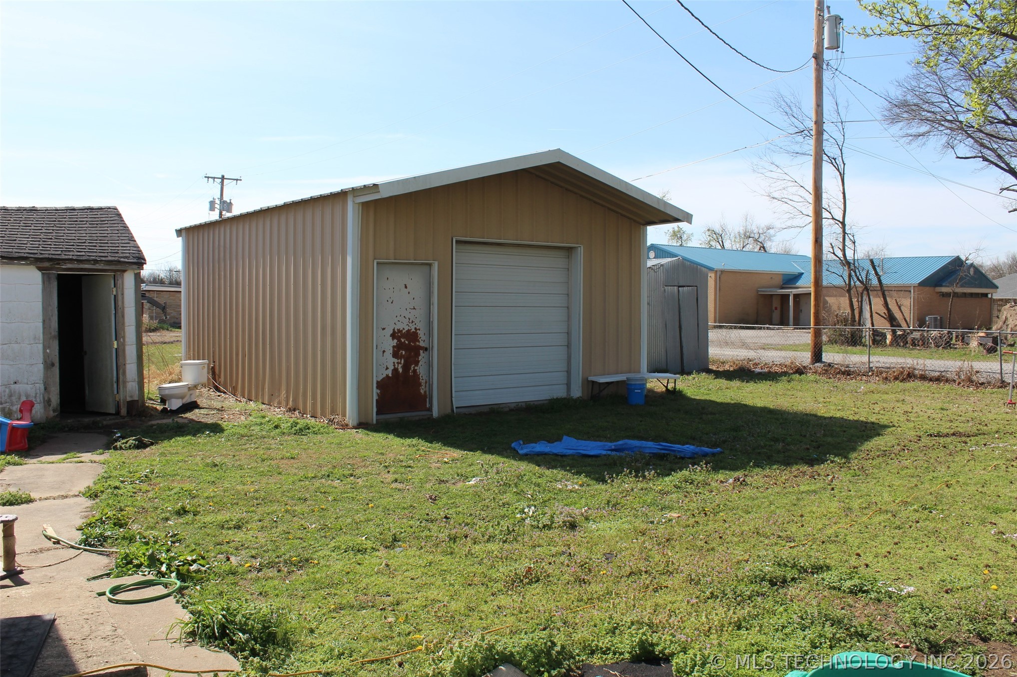 110 S Broadway Avenue Property Photo 14