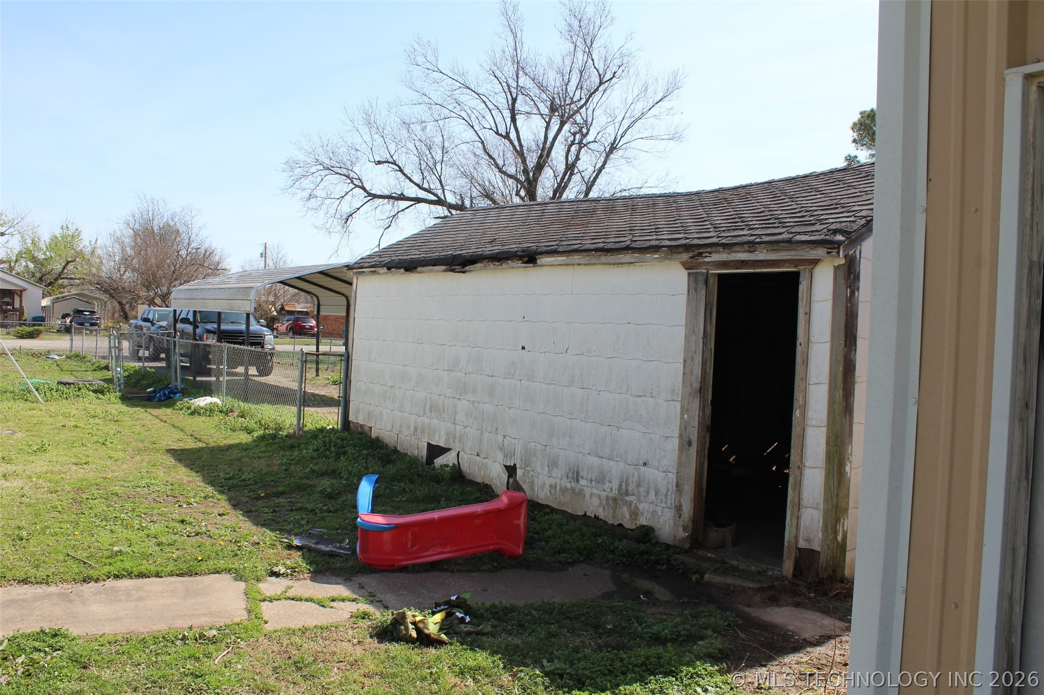 110 S Broadway Avenue Property Photo 15