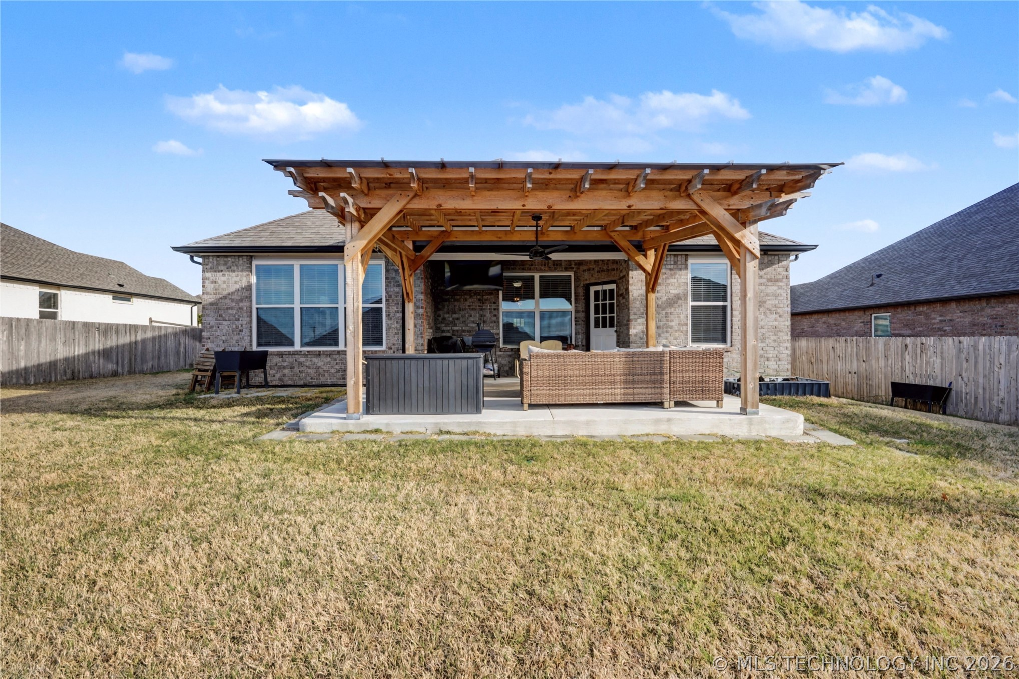 7323 E Oak Ridge Street Property Photo 43