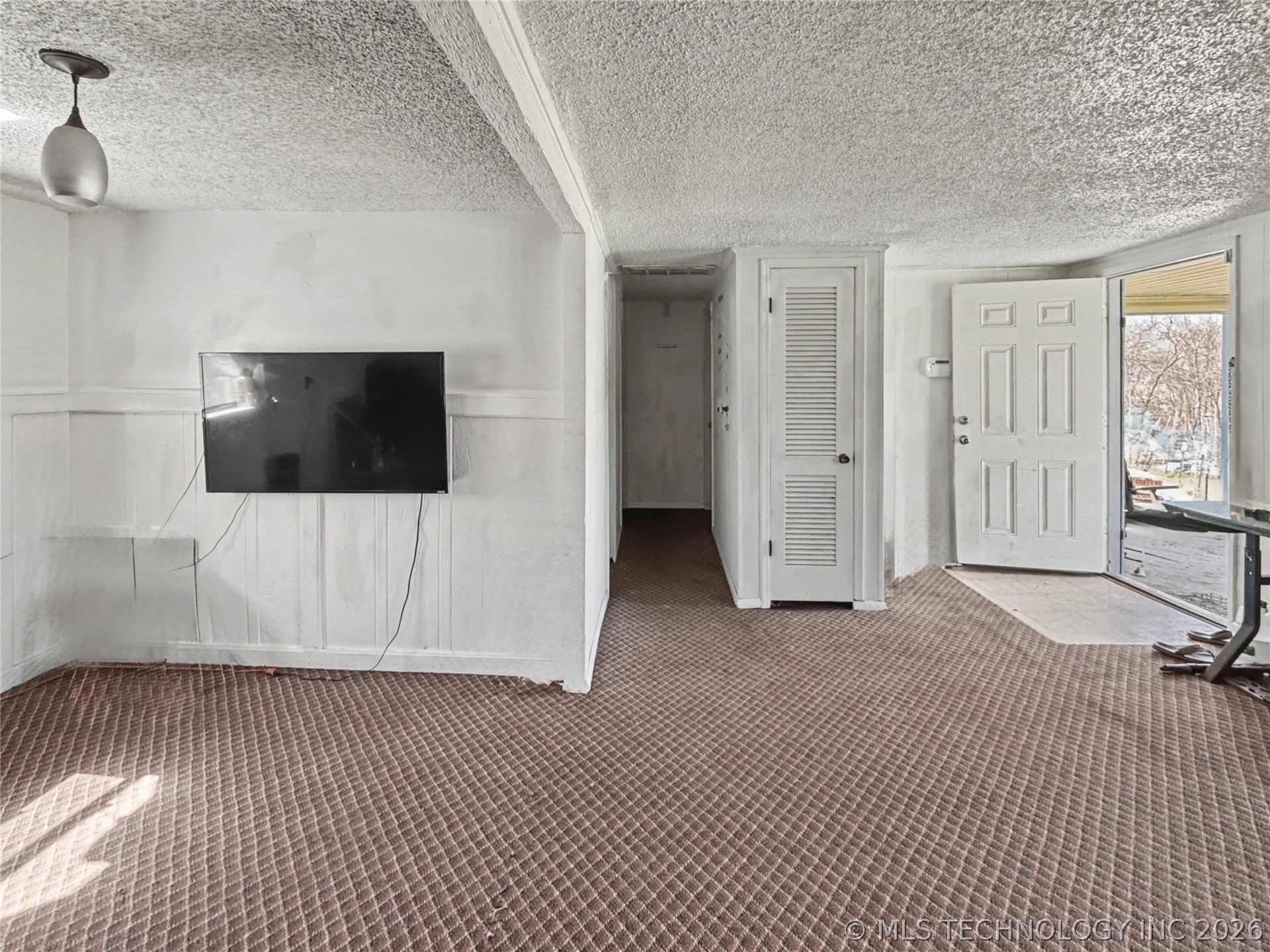 10709 W 660 Road Property Photo 15