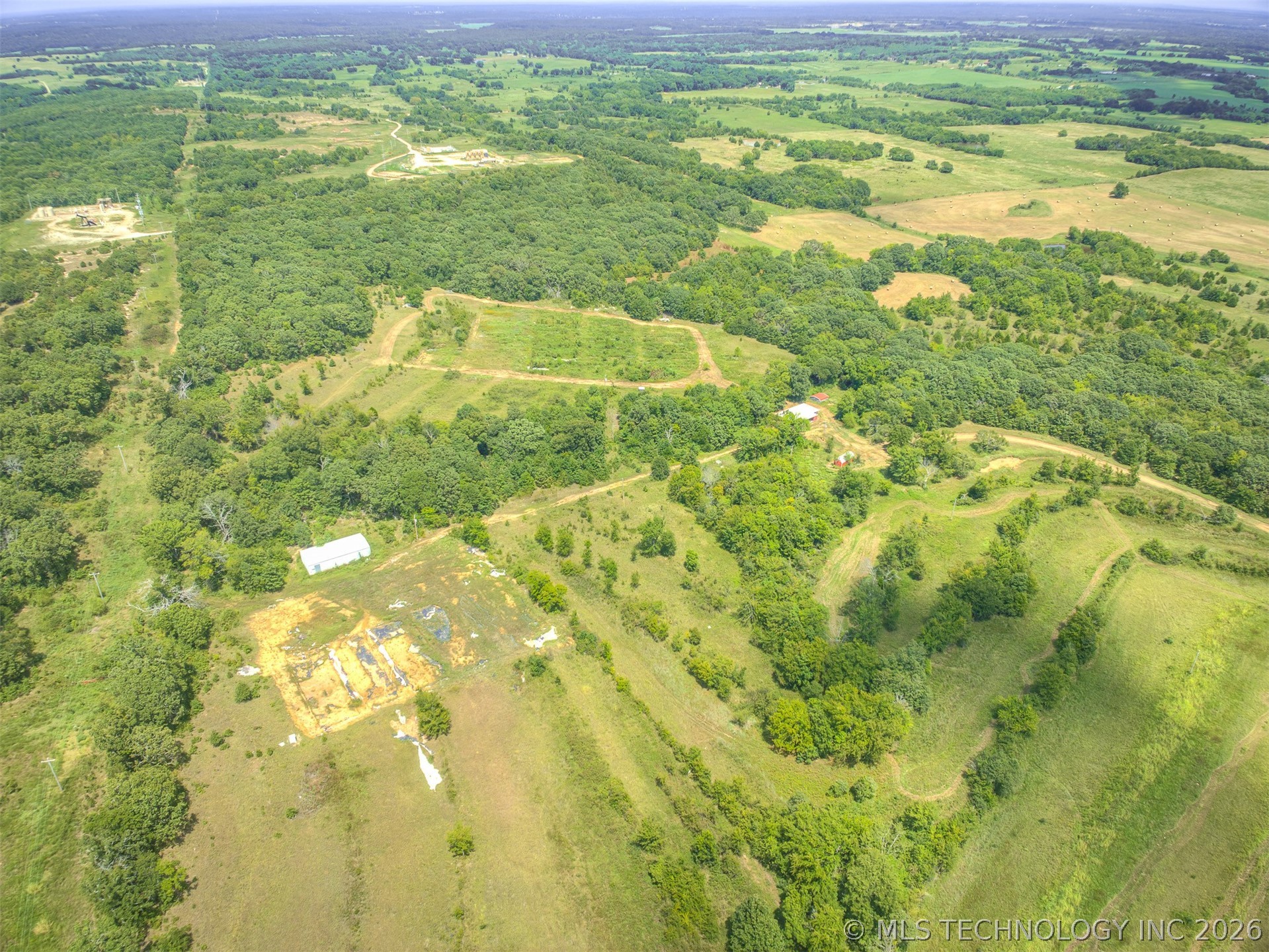 36619 E 1120 Road Property Photo 6