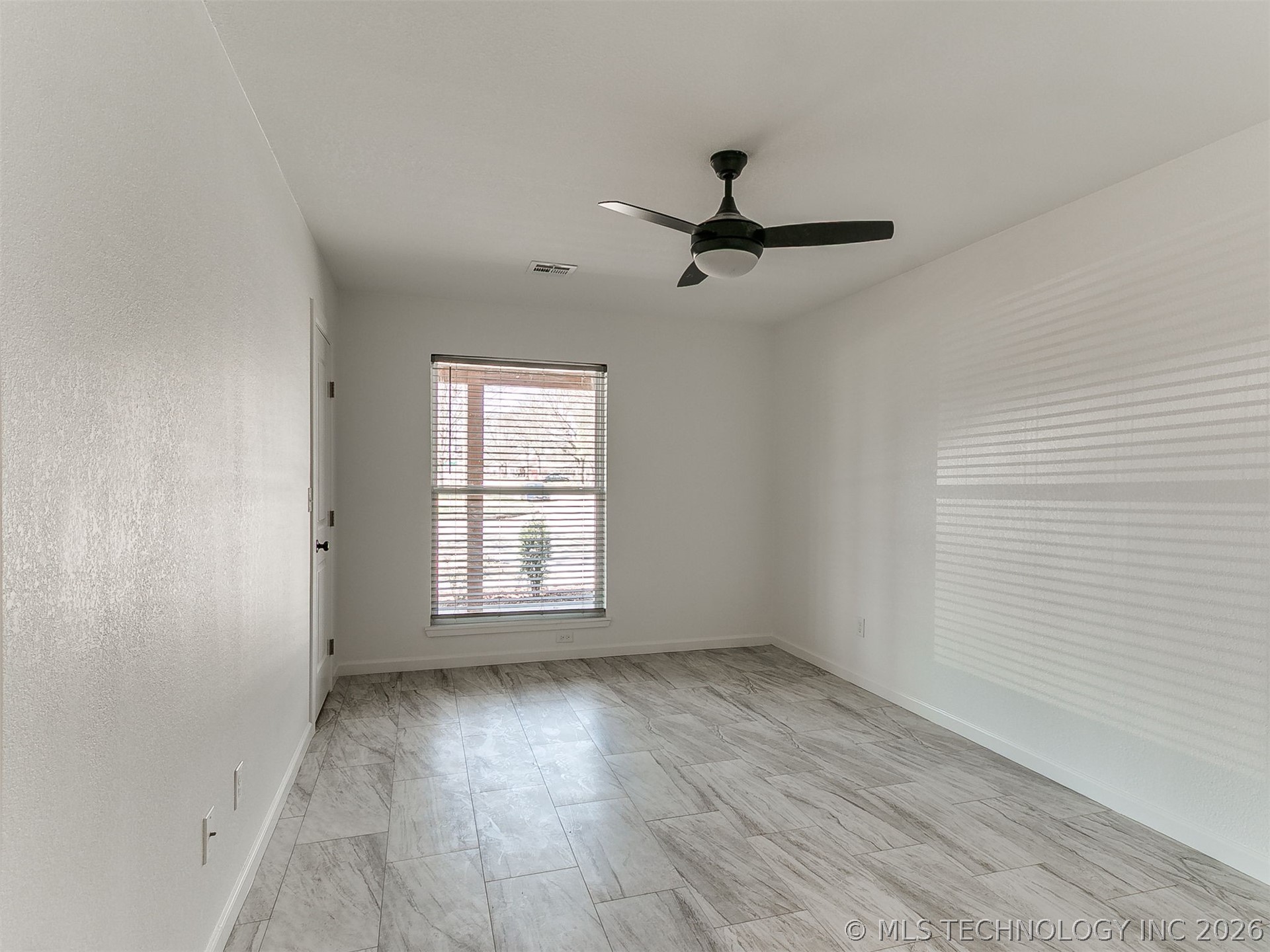 2813 S 88th East Avenue E Property Photo 34