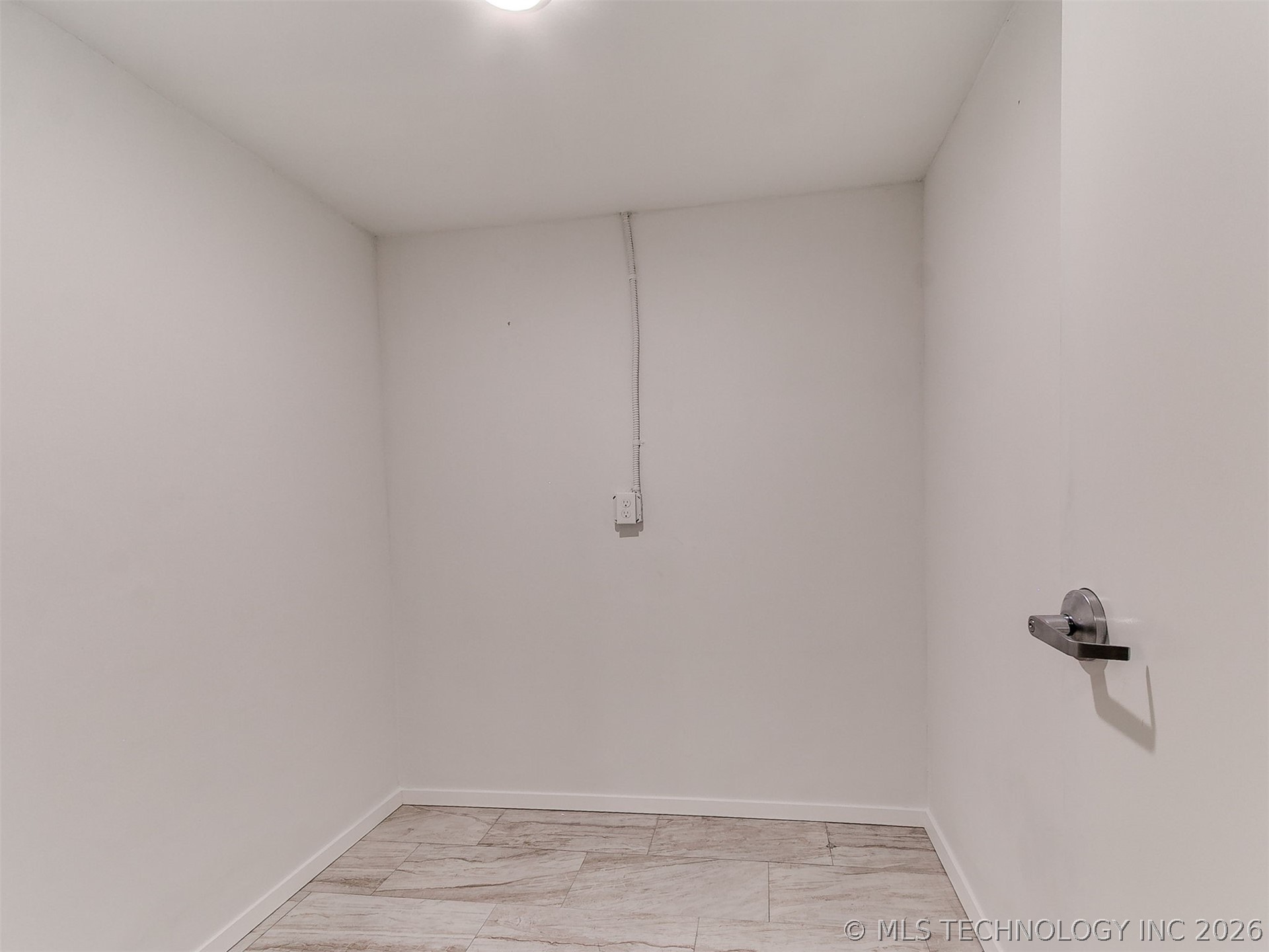 2813 S 88th East Avenue E Property Photo 36