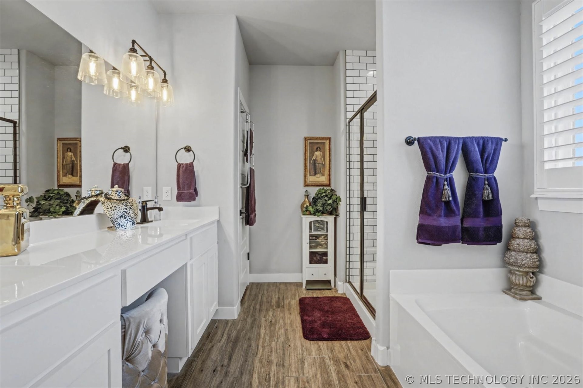7407 S Walnut Avenue Property Photo 19