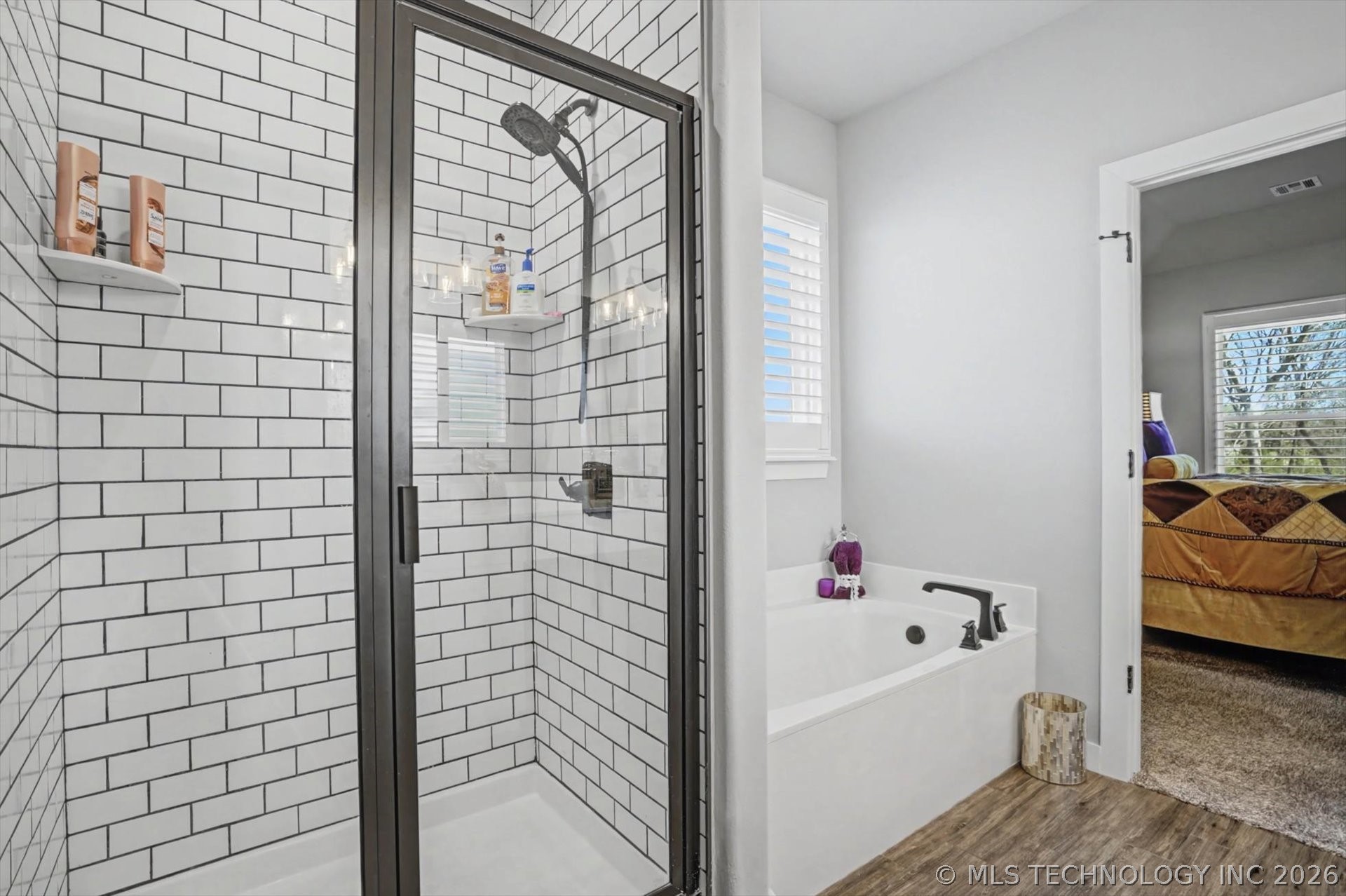 7407 S Walnut Avenue Property Photo 22