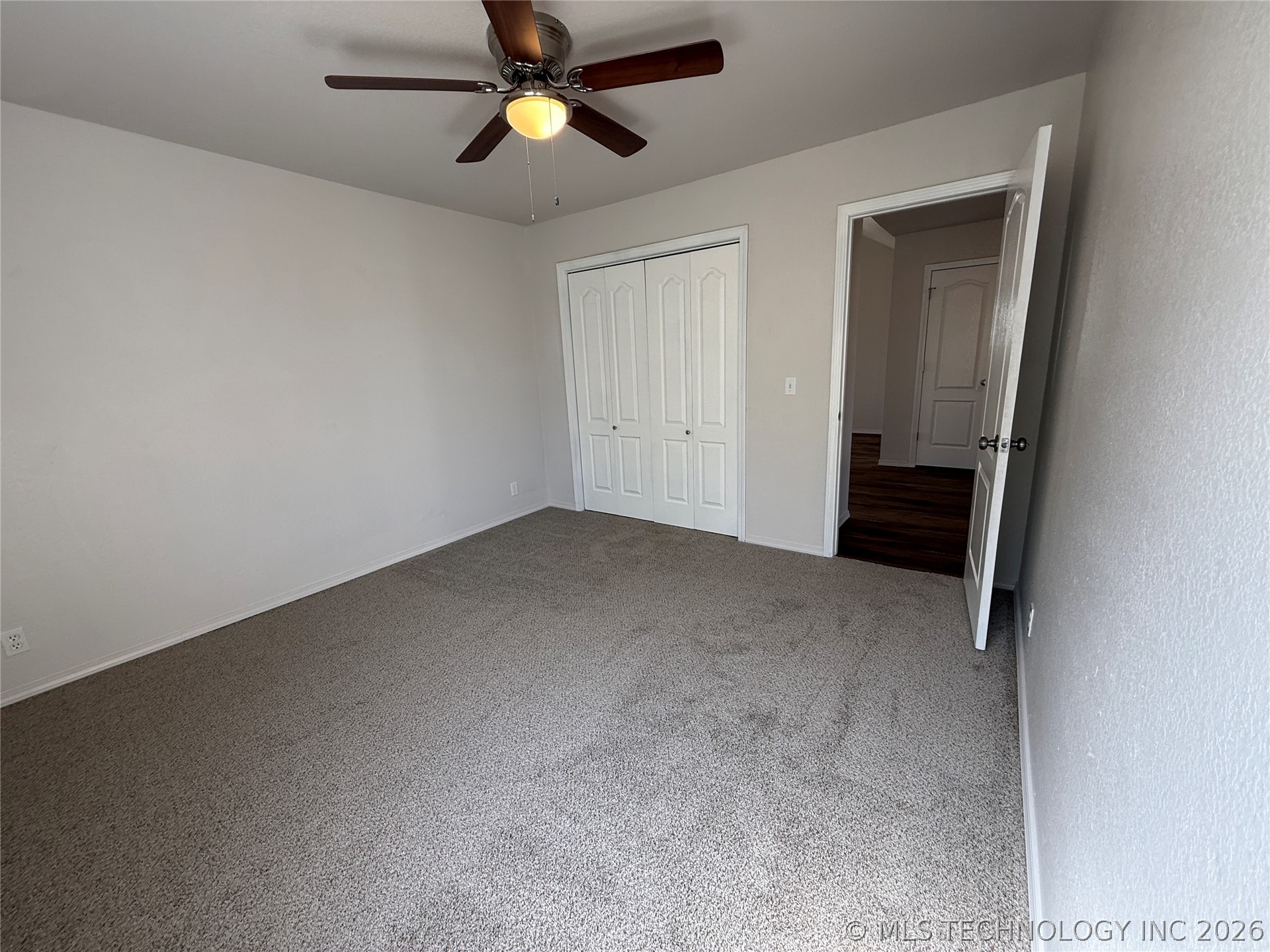 3728 S 195th Avenue Property Photo 24
