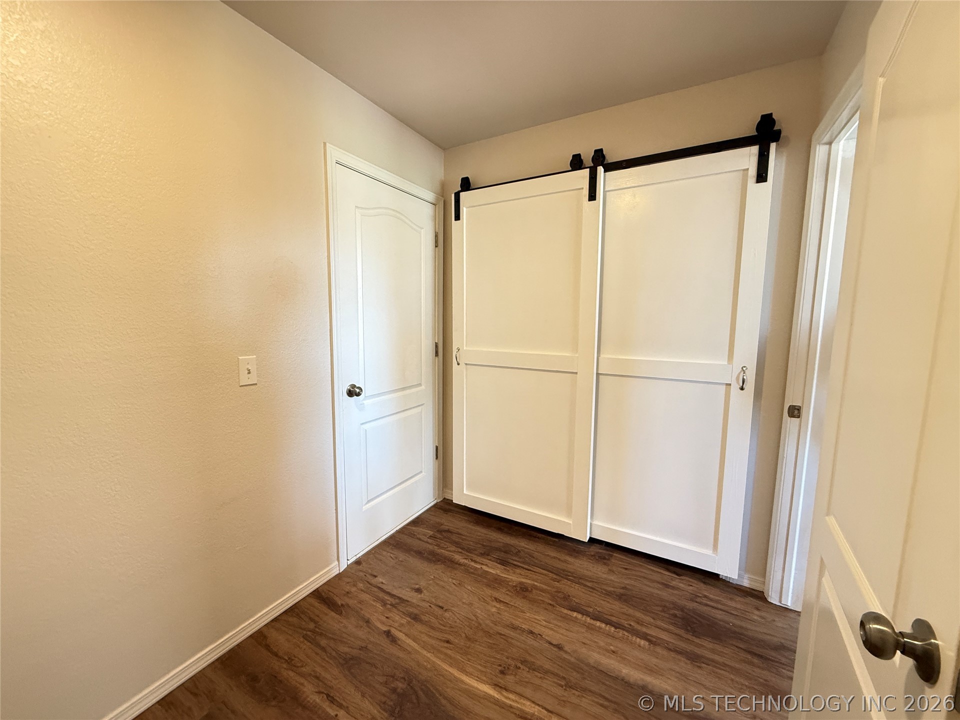 3728 S 195th Avenue Property Photo 26