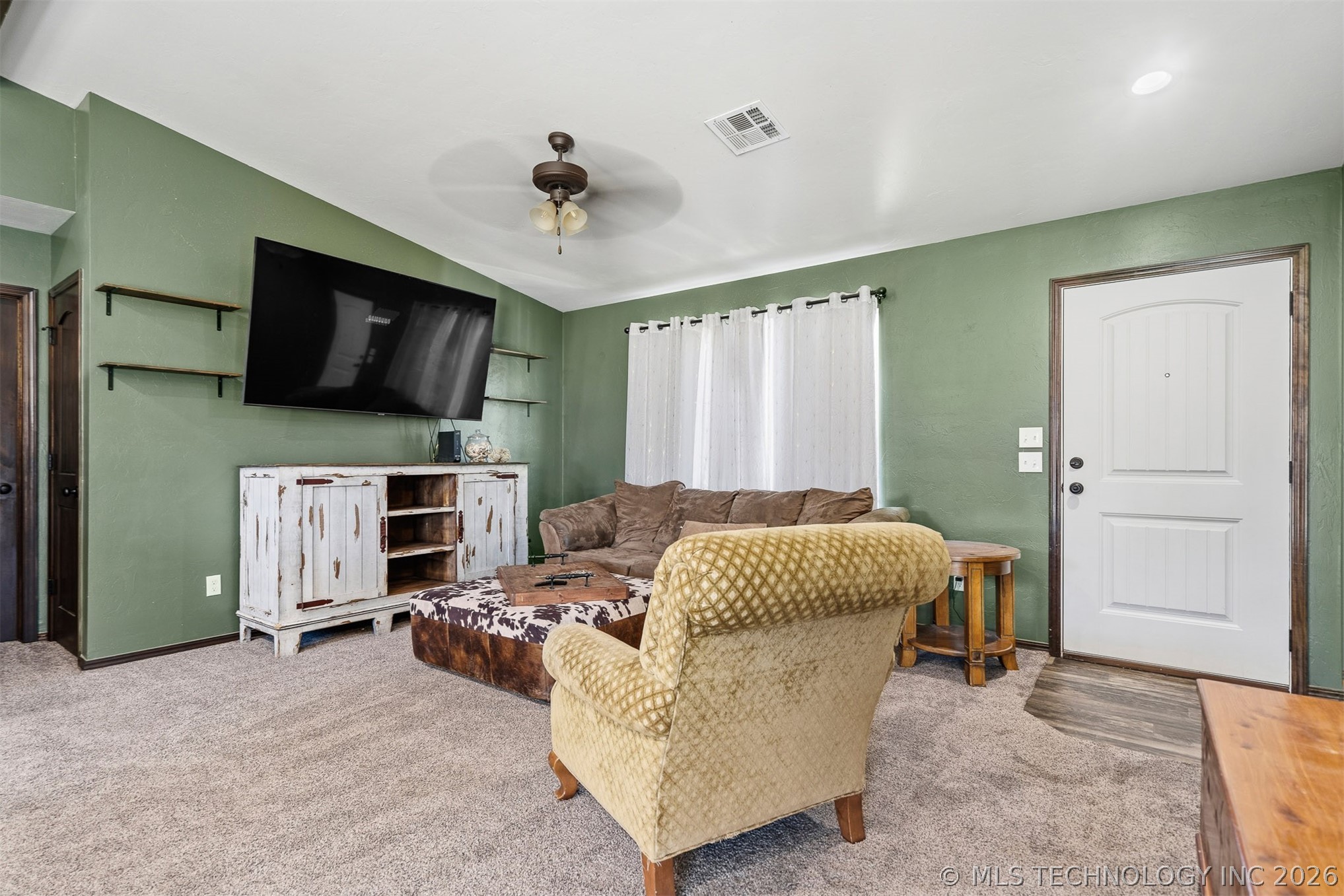 3940 Springdale Property Photo 16