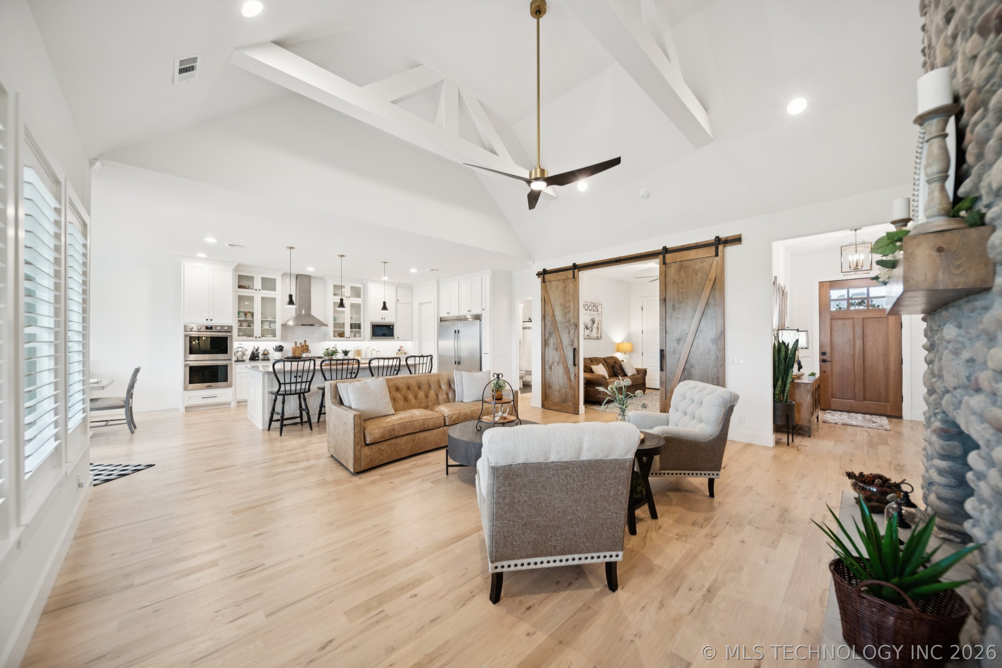 19104 E Beecher Court Property Photo 12