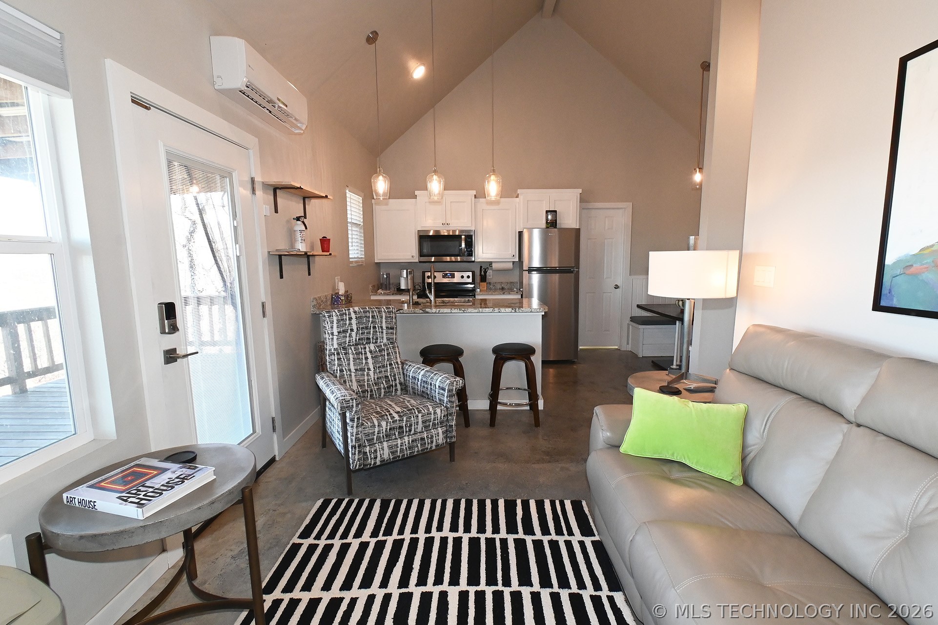 95631 S 4522 Property Photo 7