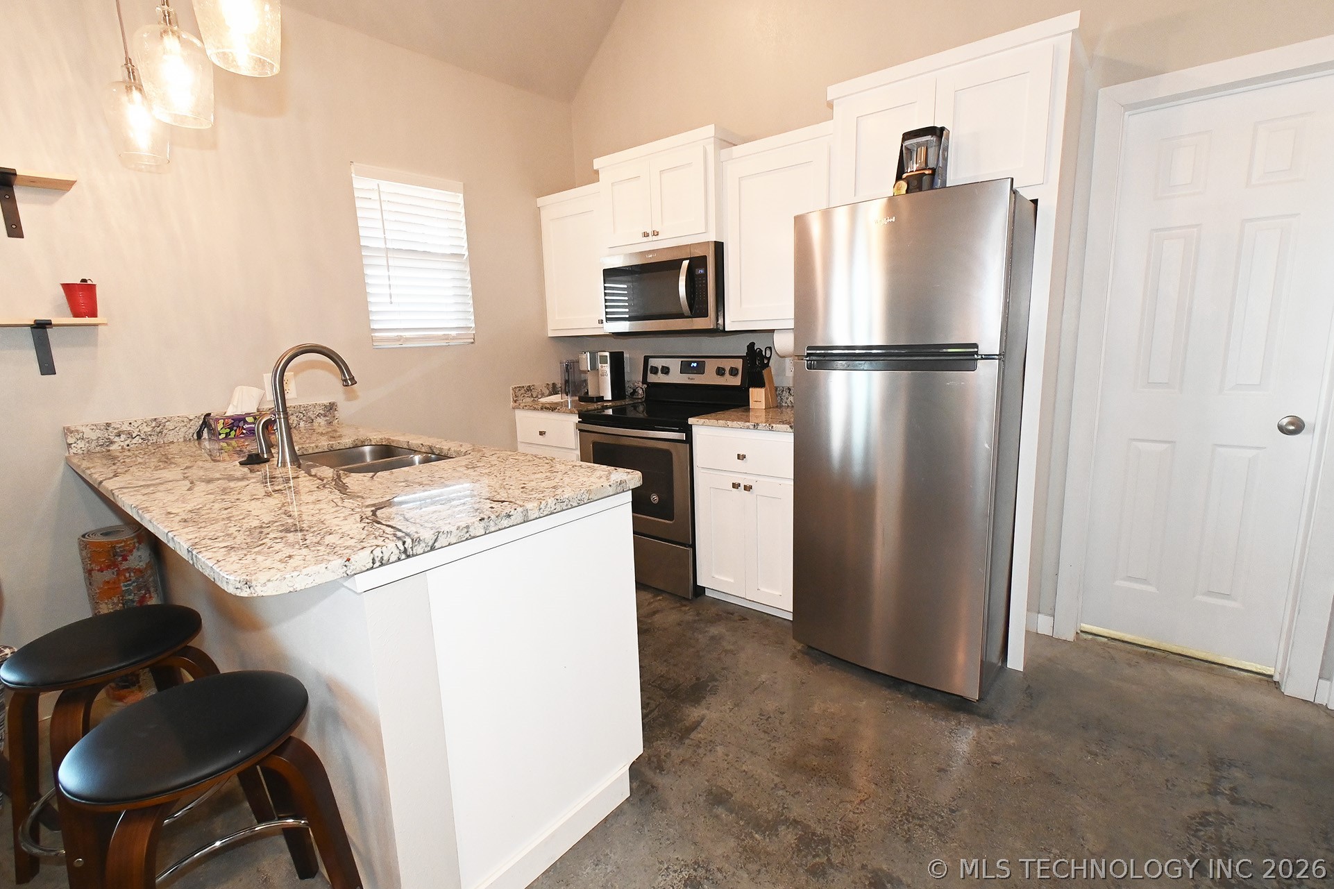 95631 S 4522 Property Photo 11