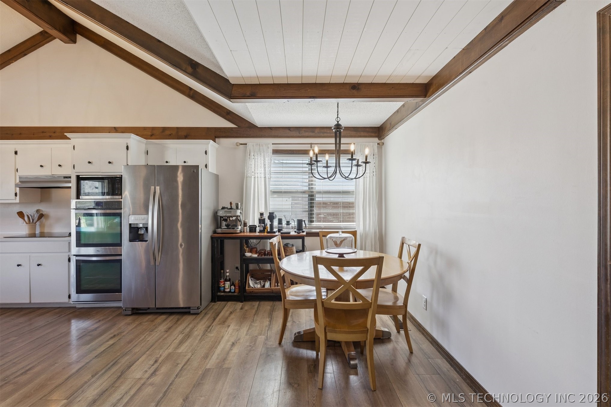 1218 S Highland Avenue Property Photo 18