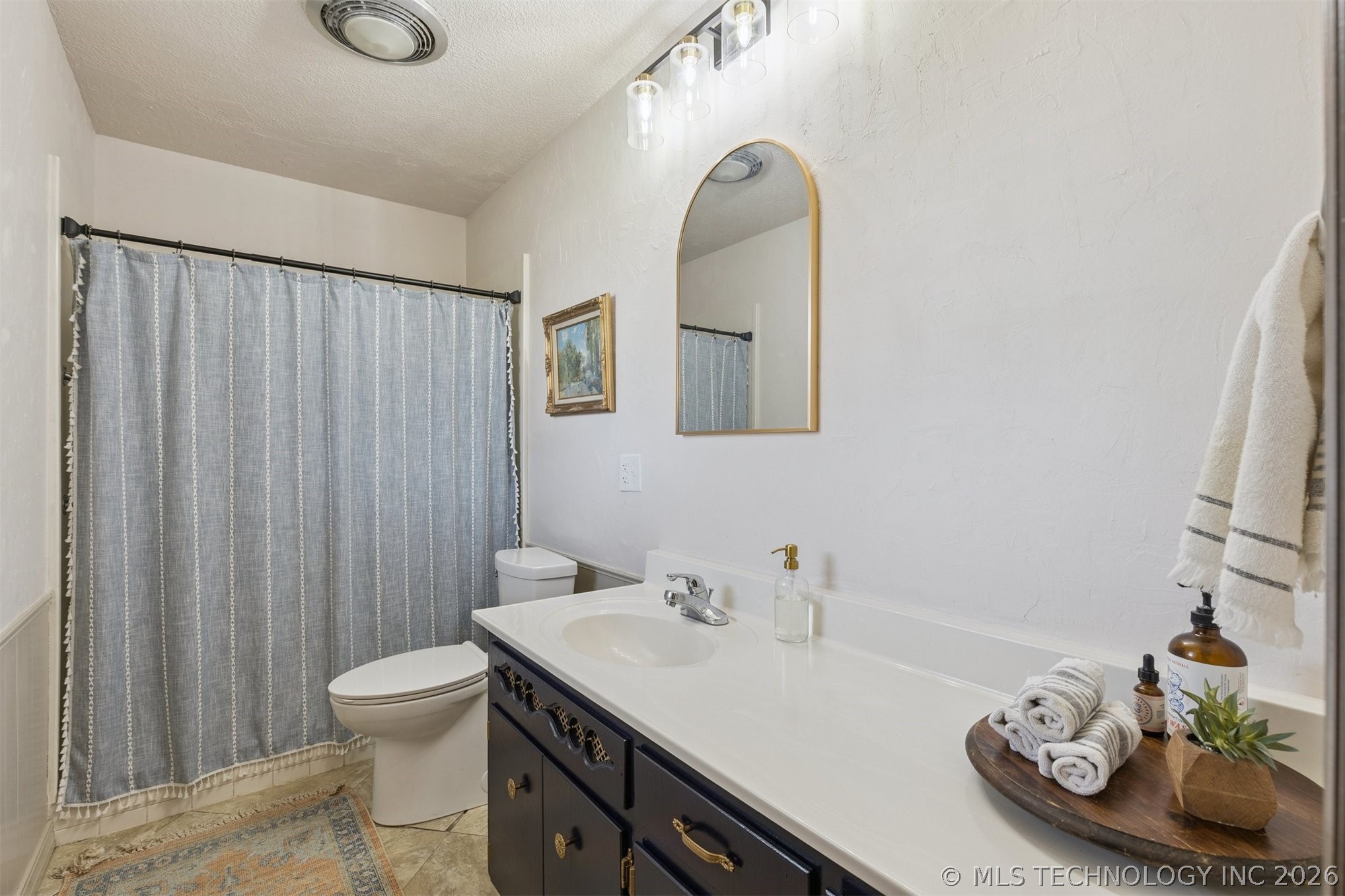 1218 S Highland Avenue Property Photo 25