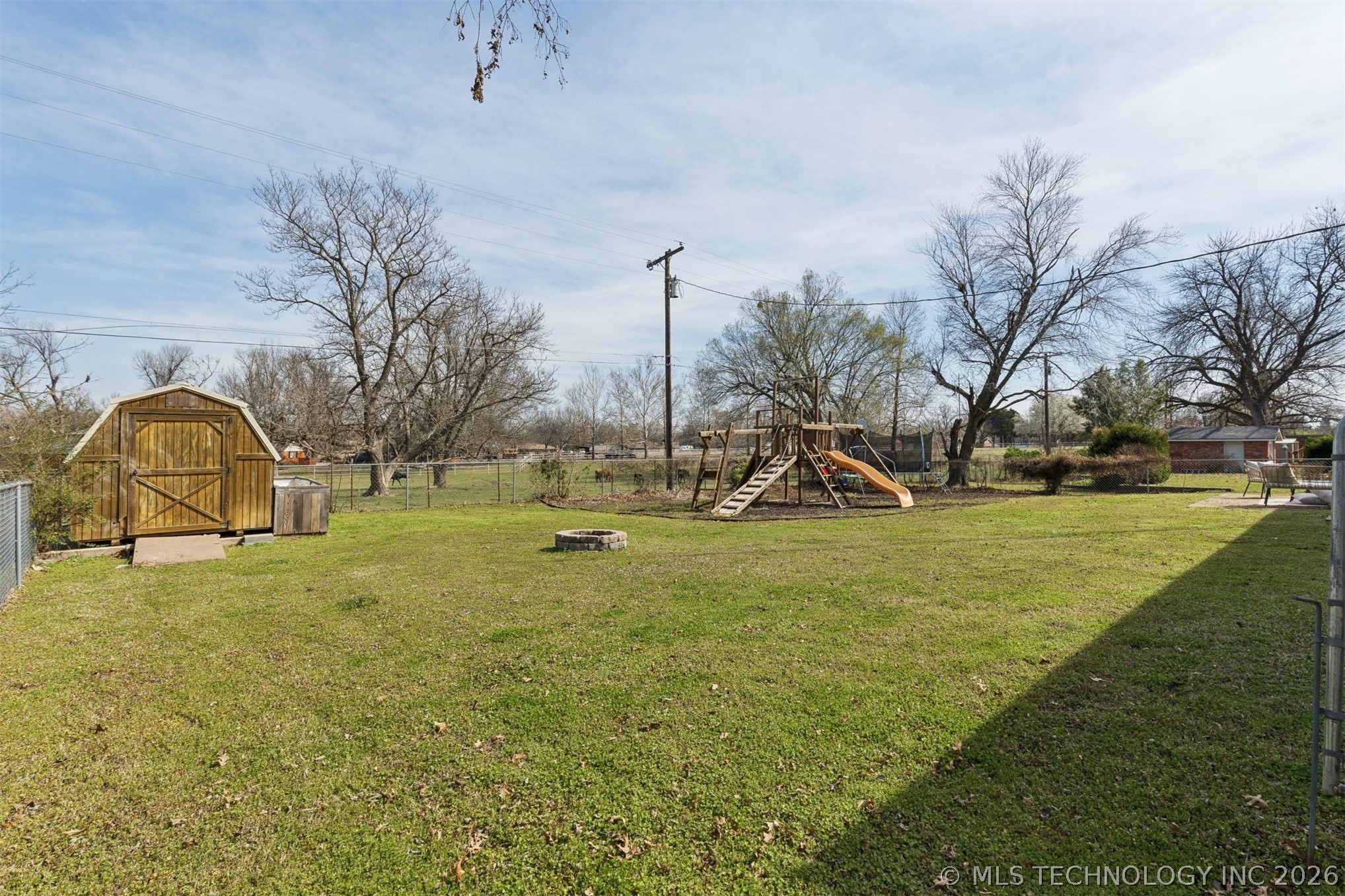 1218 S Highland Avenue Property Photo 42