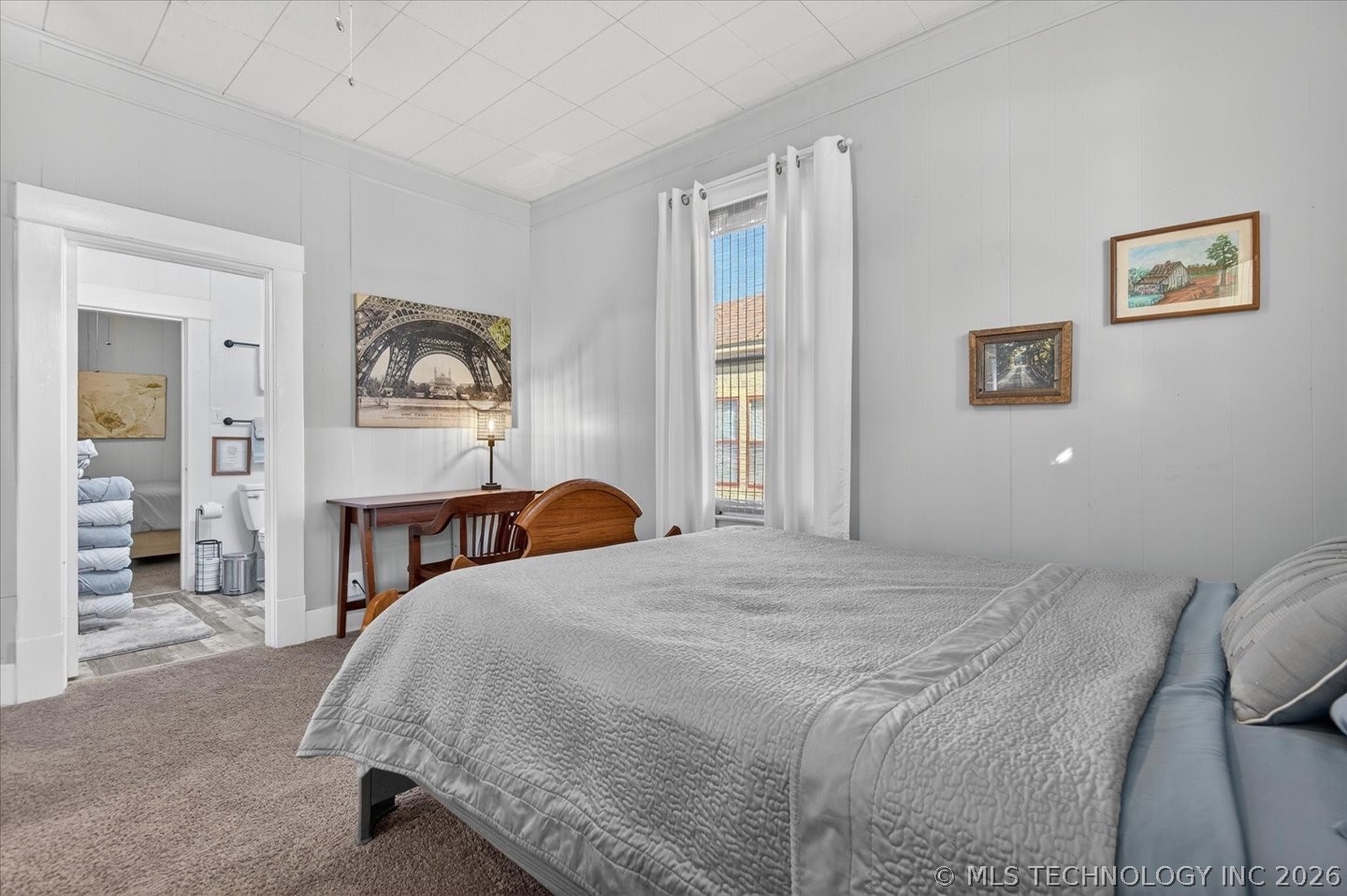 315 S Quapaw Property Photo 5