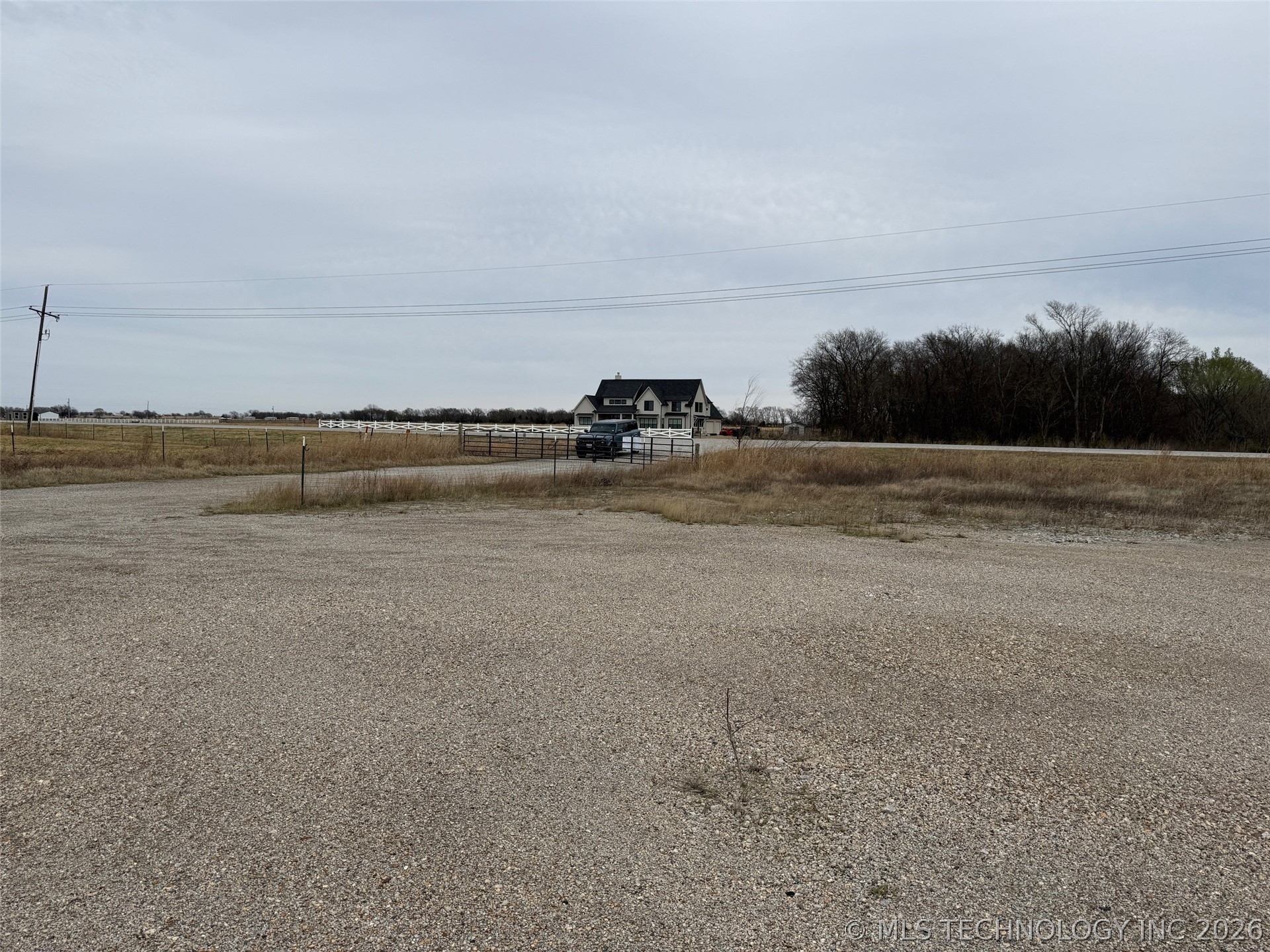 4209 Alt Hwy 75 Property Photo 5