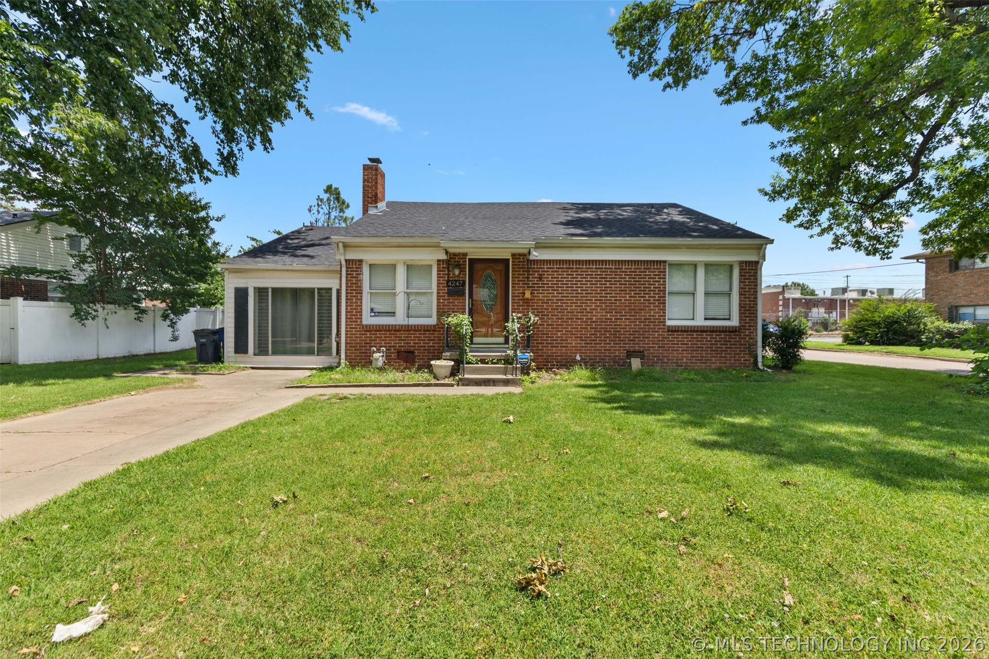 4247 S Owasso Avenue Property Photo 1