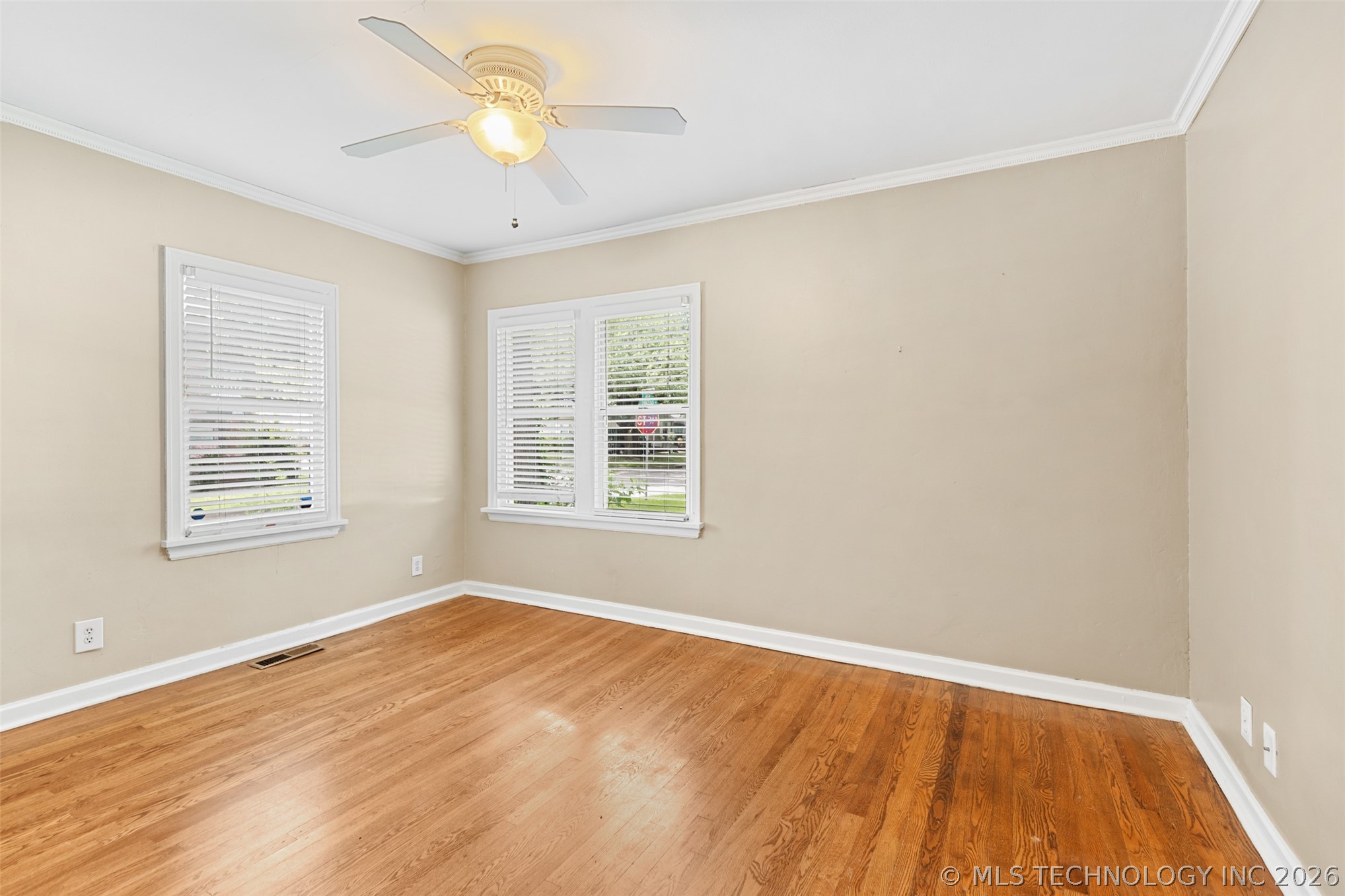 4247 S Owasso Avenue Property Photo 8