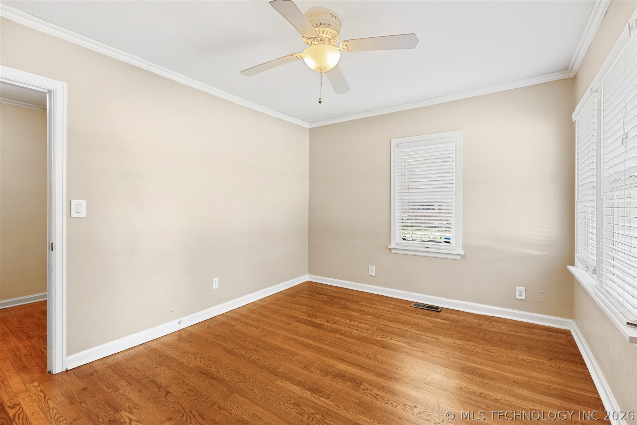 4247 S Owasso Avenue Property Photo 9