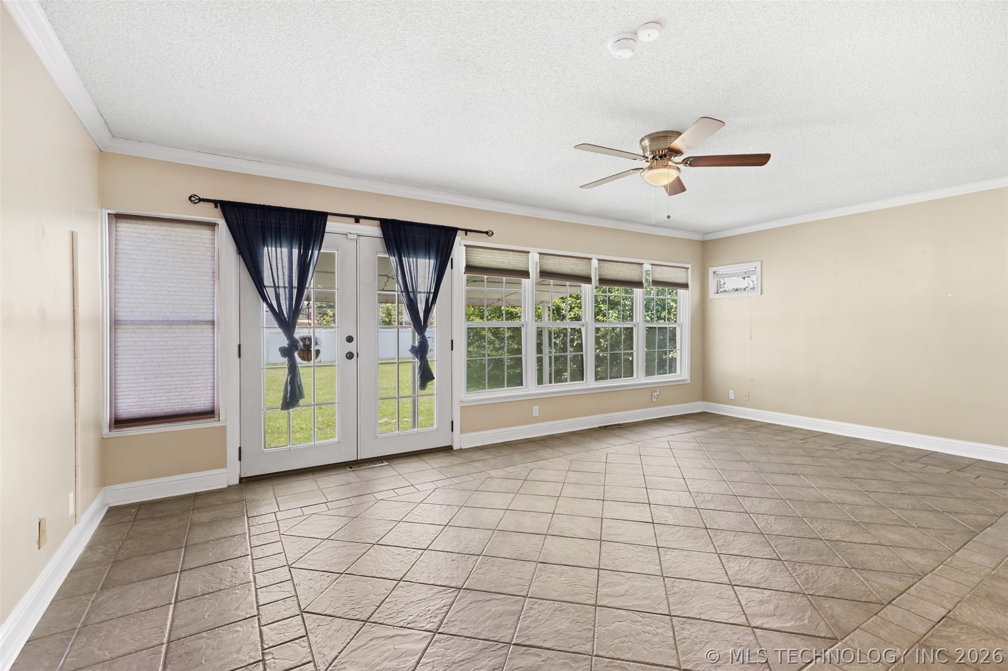 4247 S Owasso Avenue Property Photo 18
