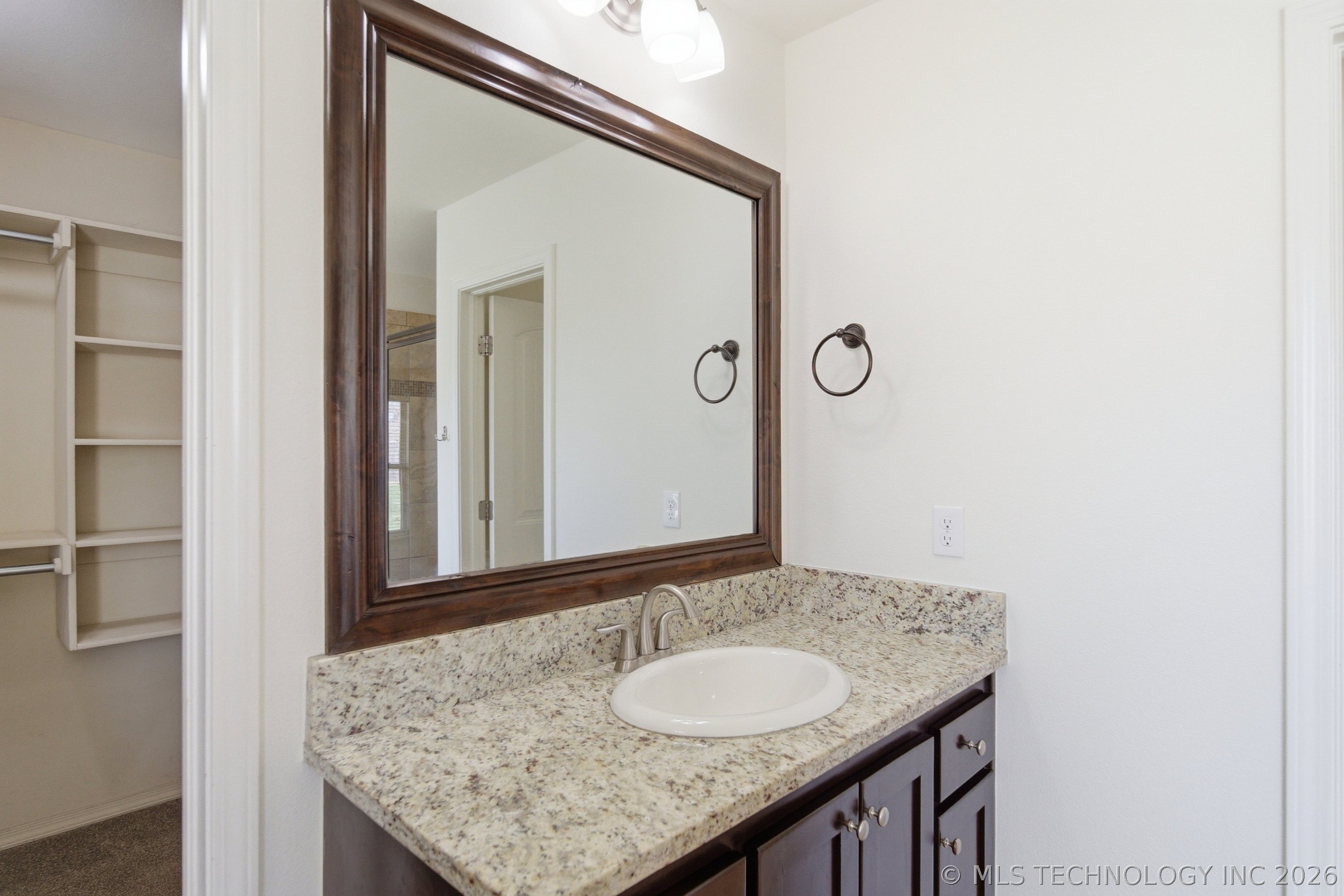 2900 W Mobile Street Property Photo 17