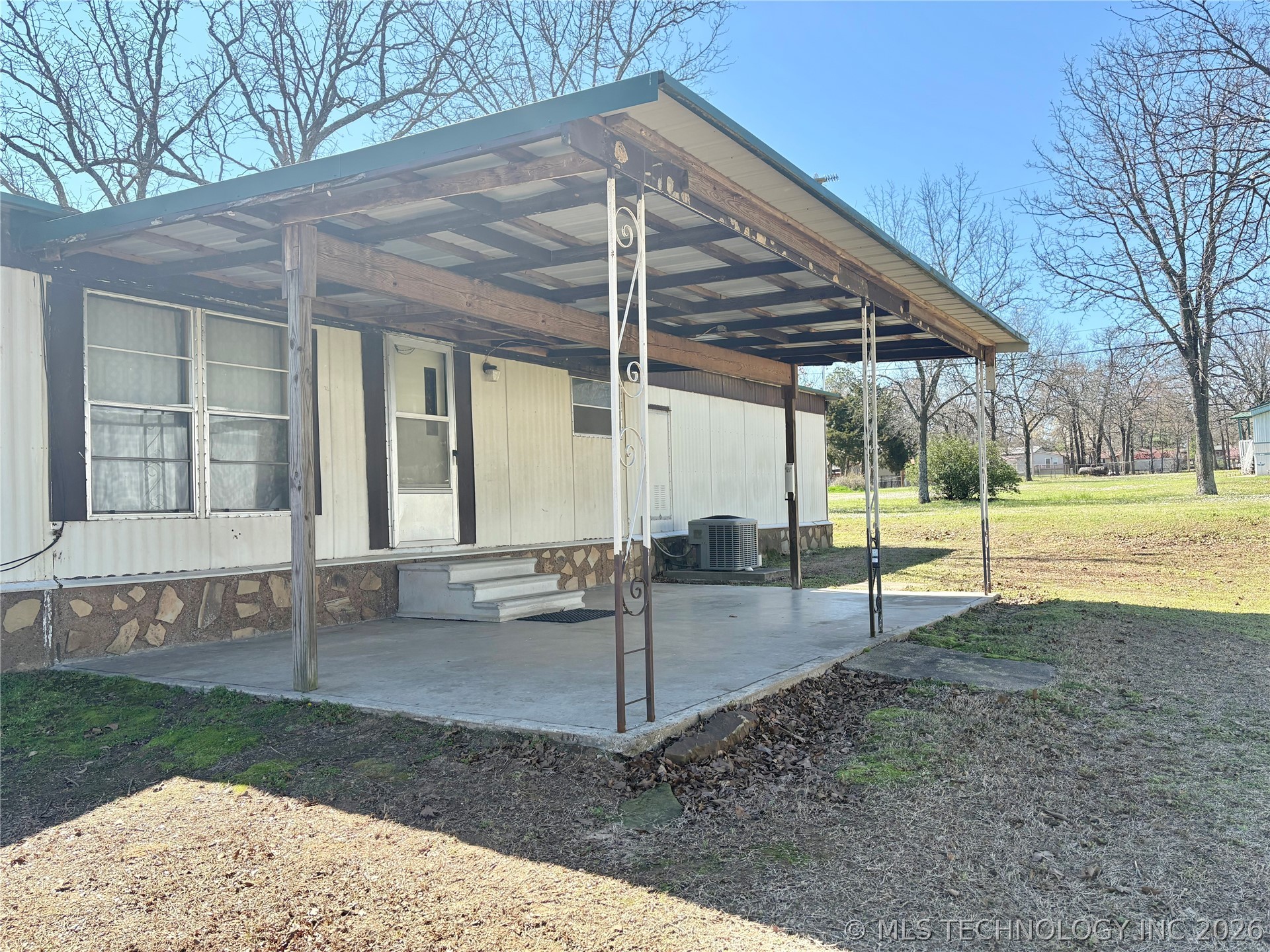 417 Pine Road Property Photo 6