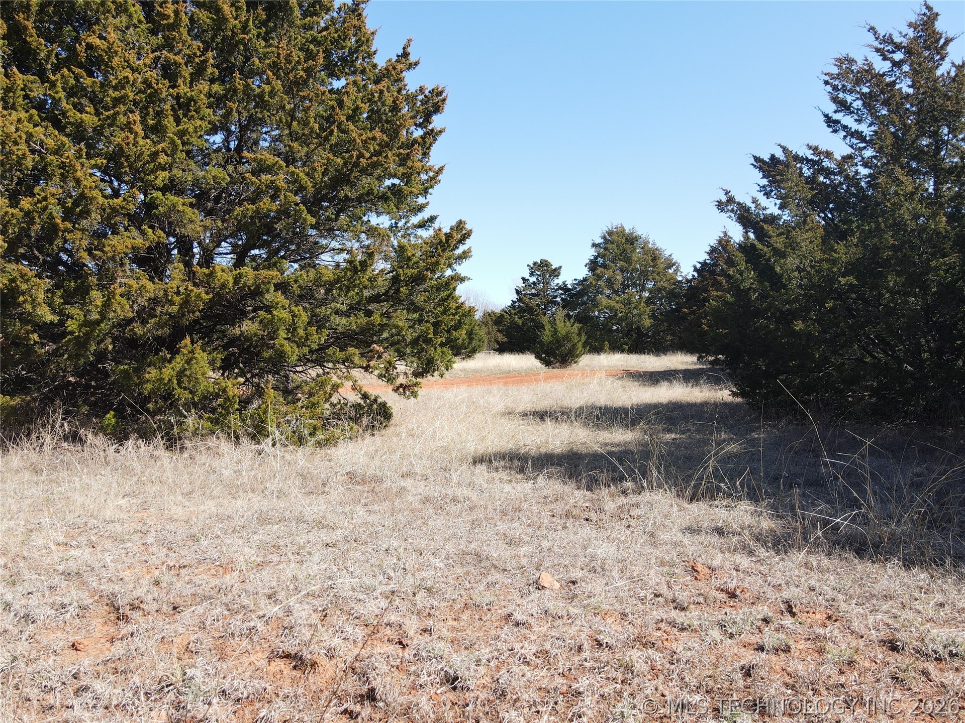 2441 E Rock Creek Road Property Photo 7