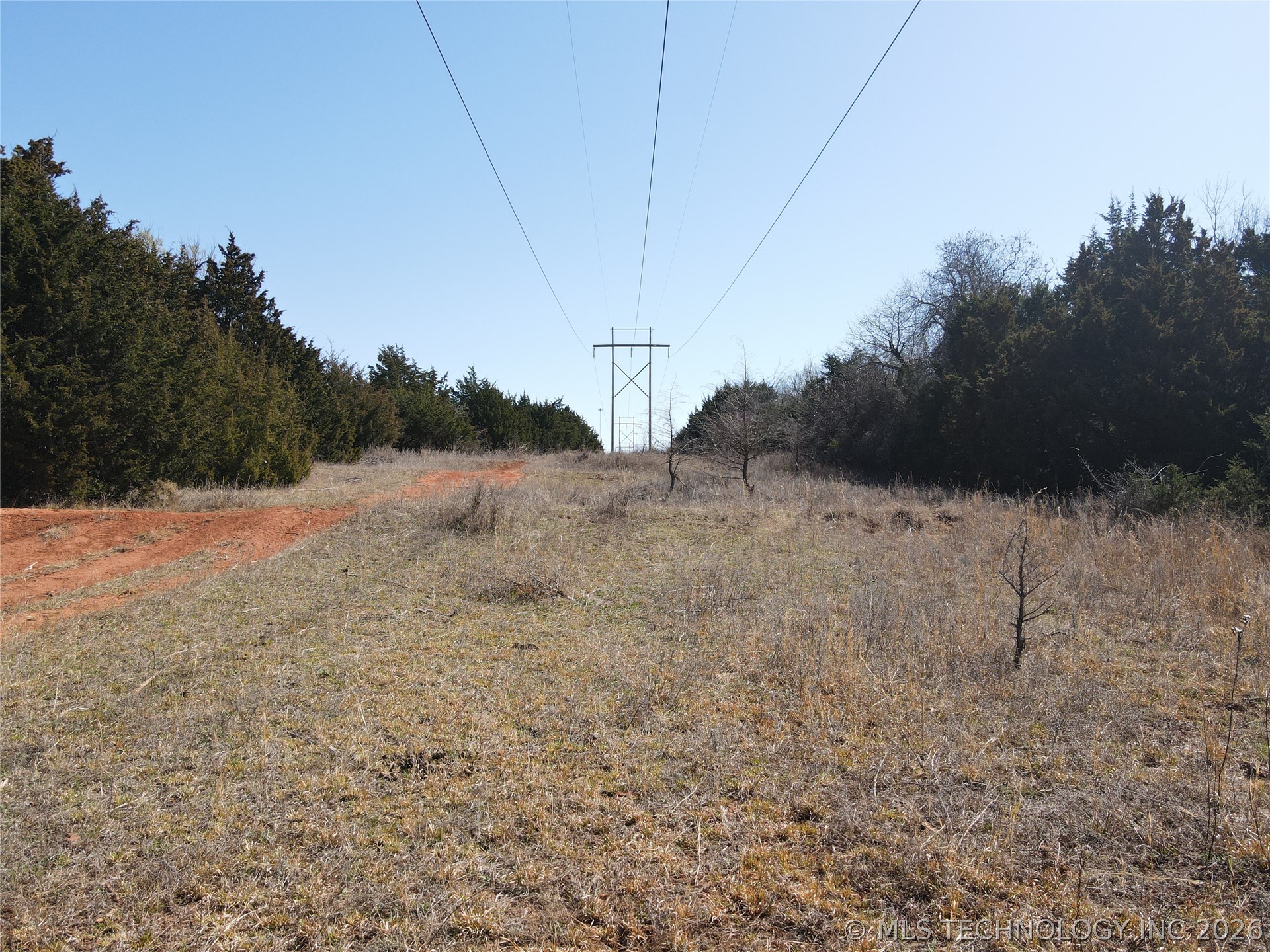 2441 E Rock Creek Road Property Photo 12