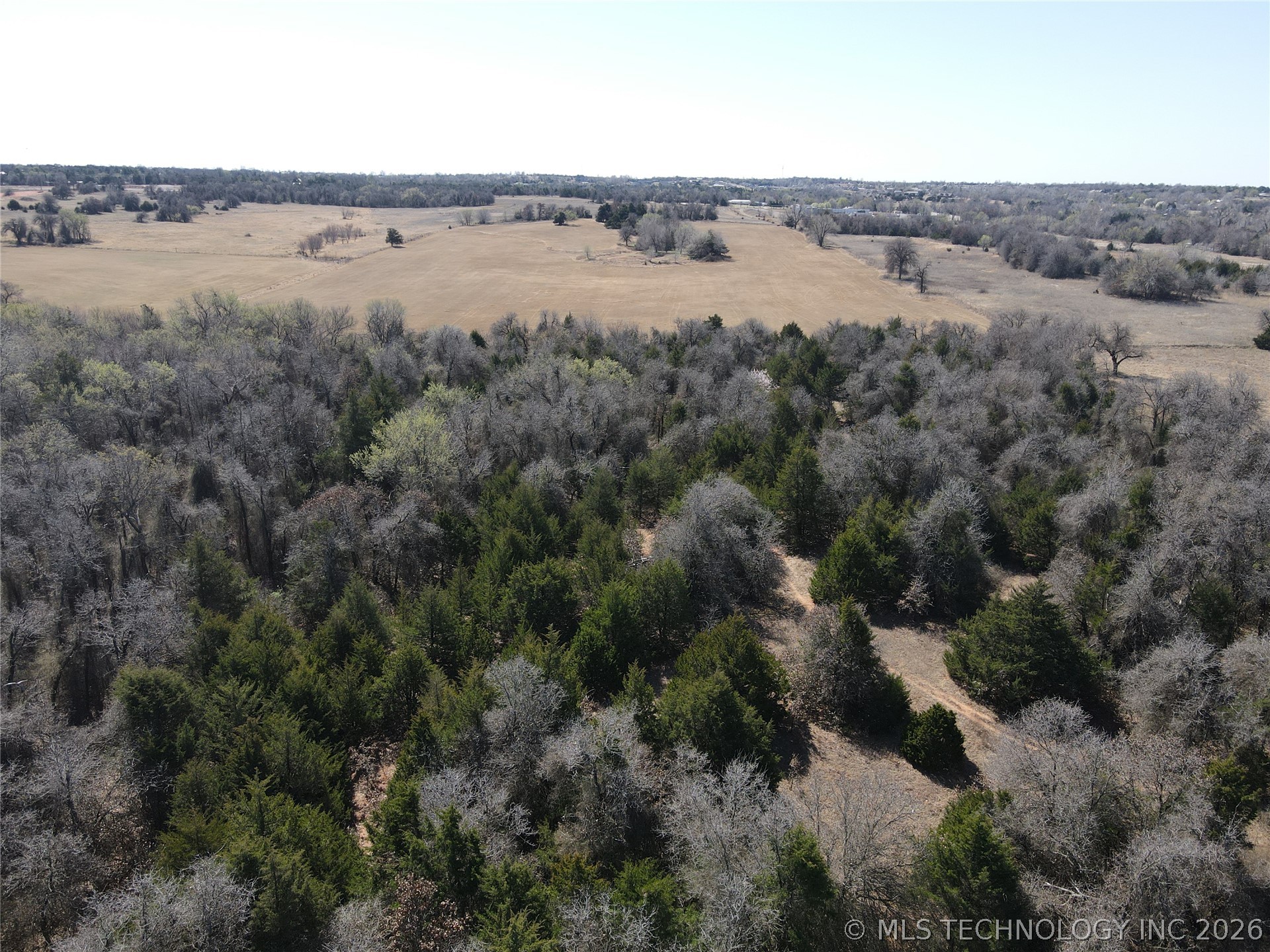 2441 E Rock Creek Road Property Photo 17