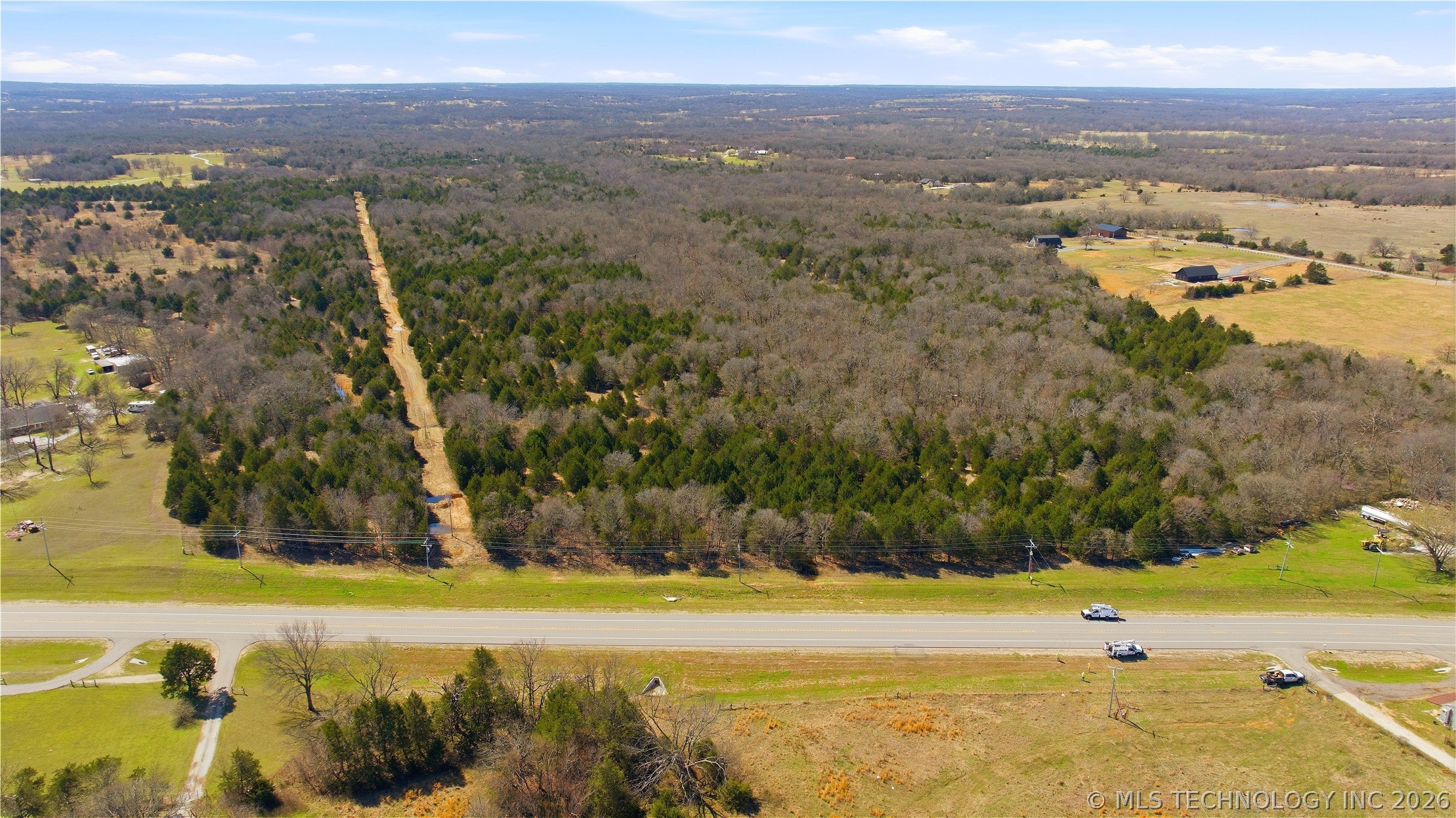 Highway 19 Property Photo 11