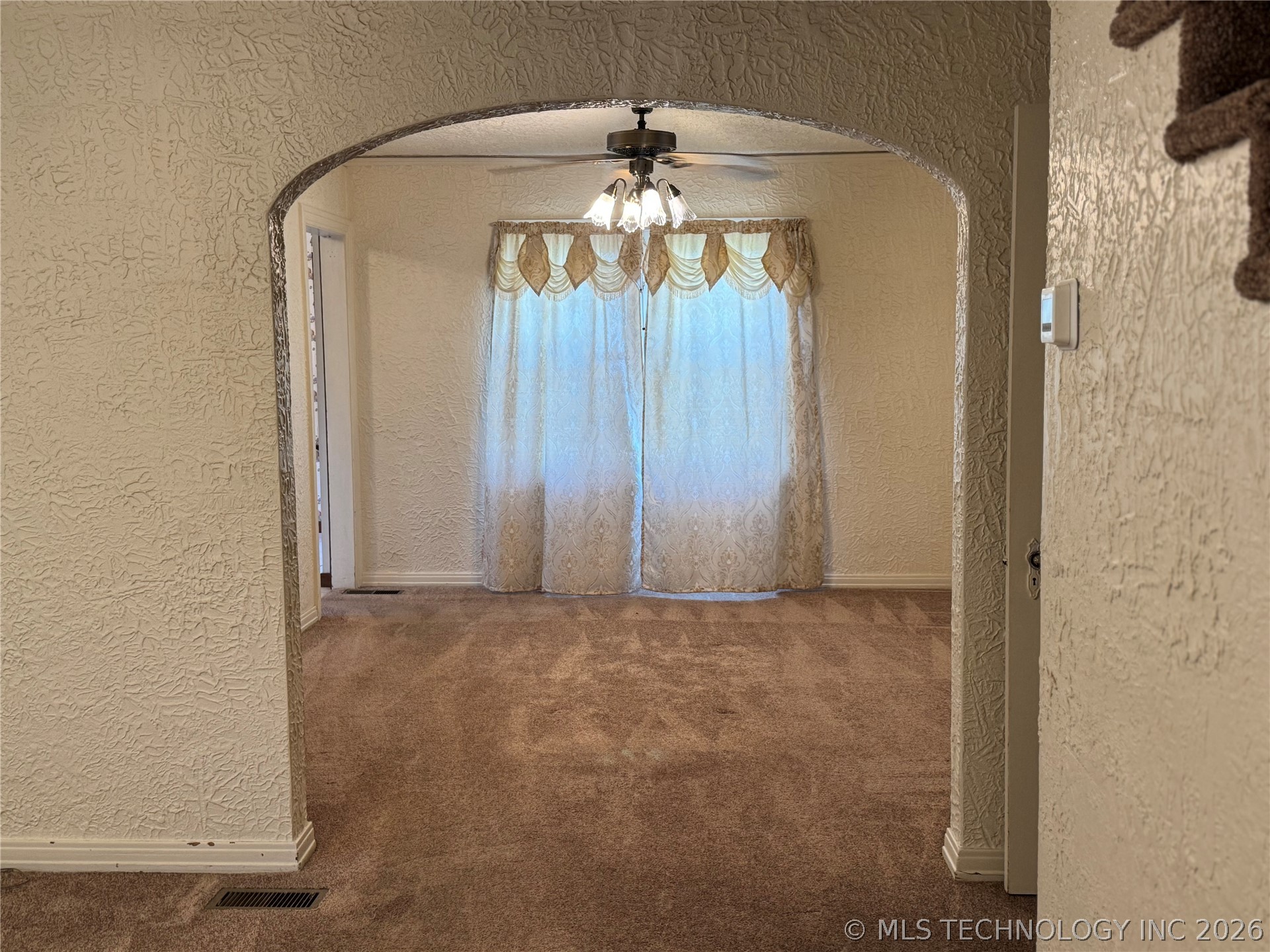 3523 E Admiral Court Property Photo 2