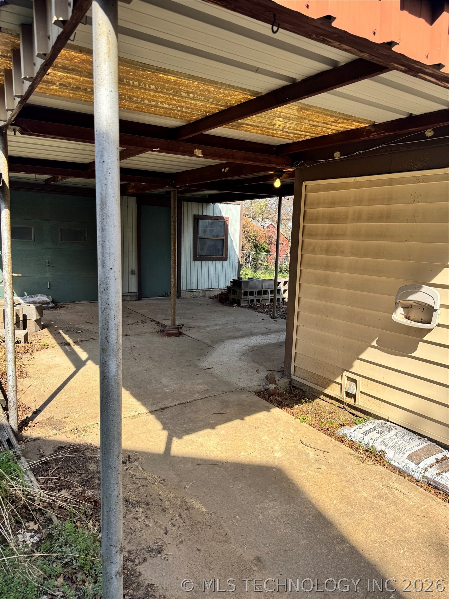 3523 E Admiral Court Property Photo 16