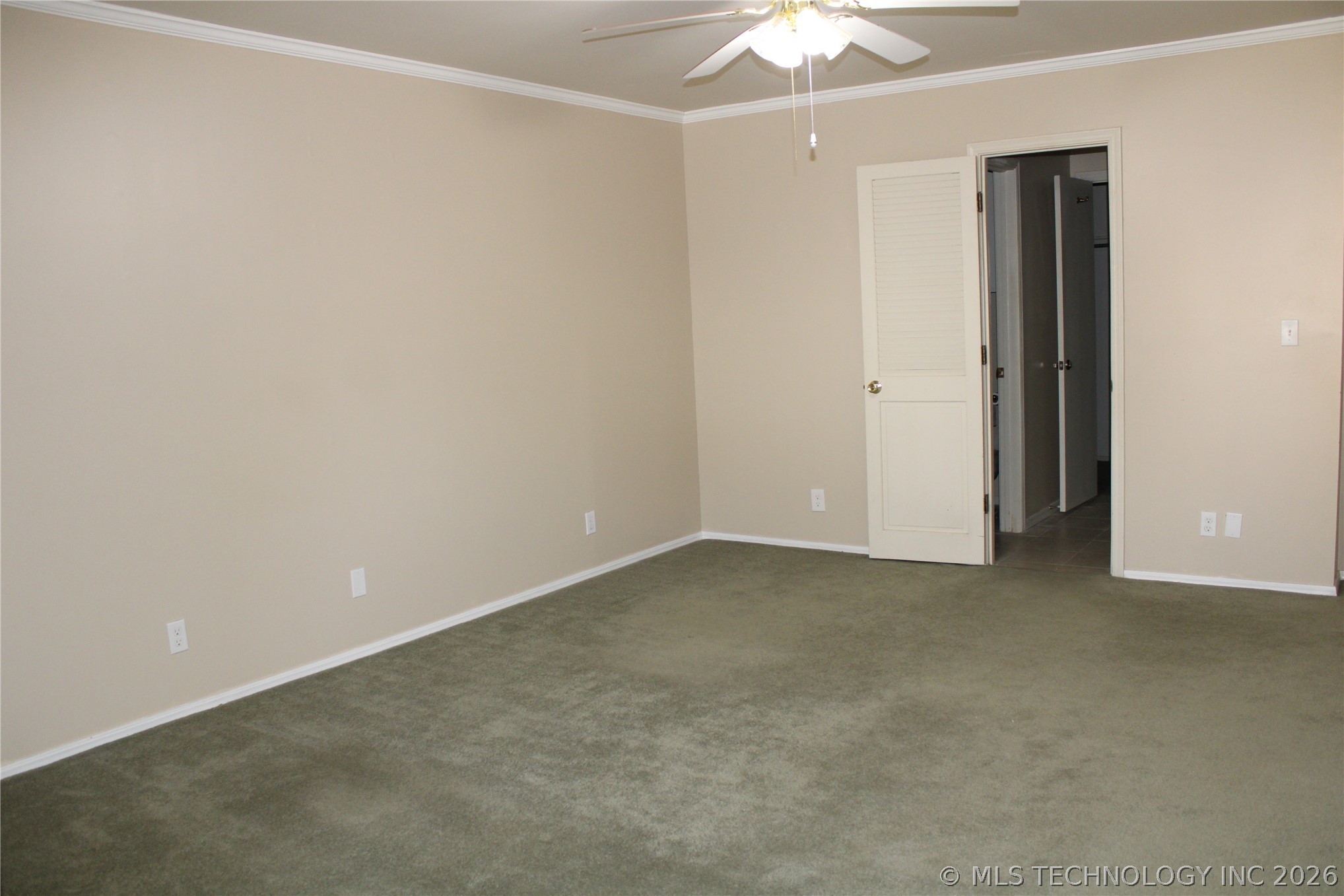 2857 E 84th Street 23 Property Photo 22