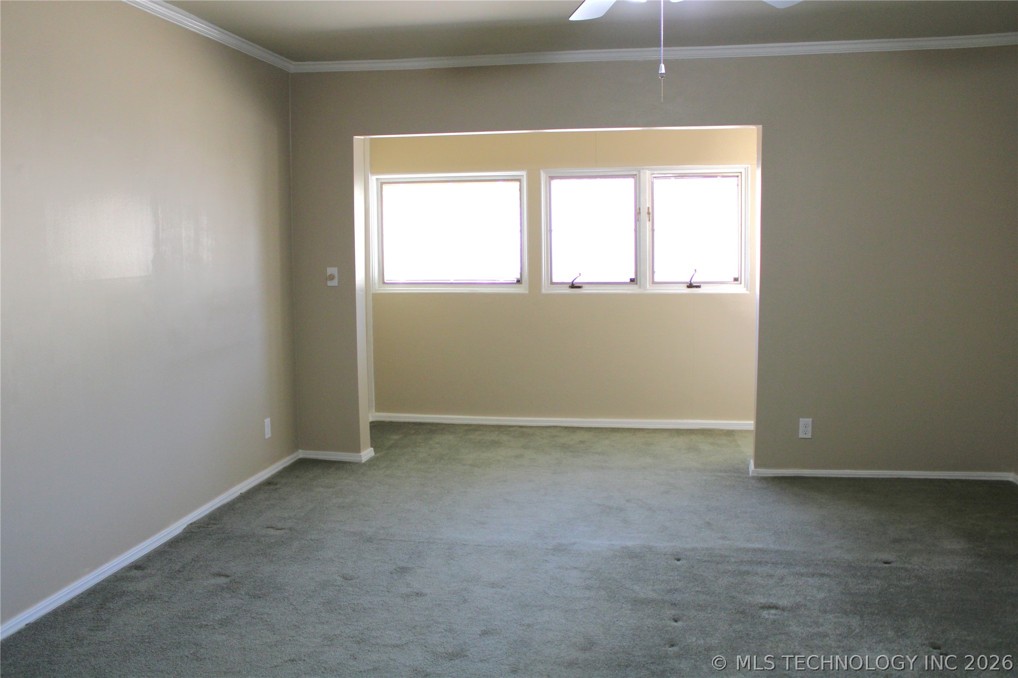 2857 E 84th Street 23 Property Photo 25
