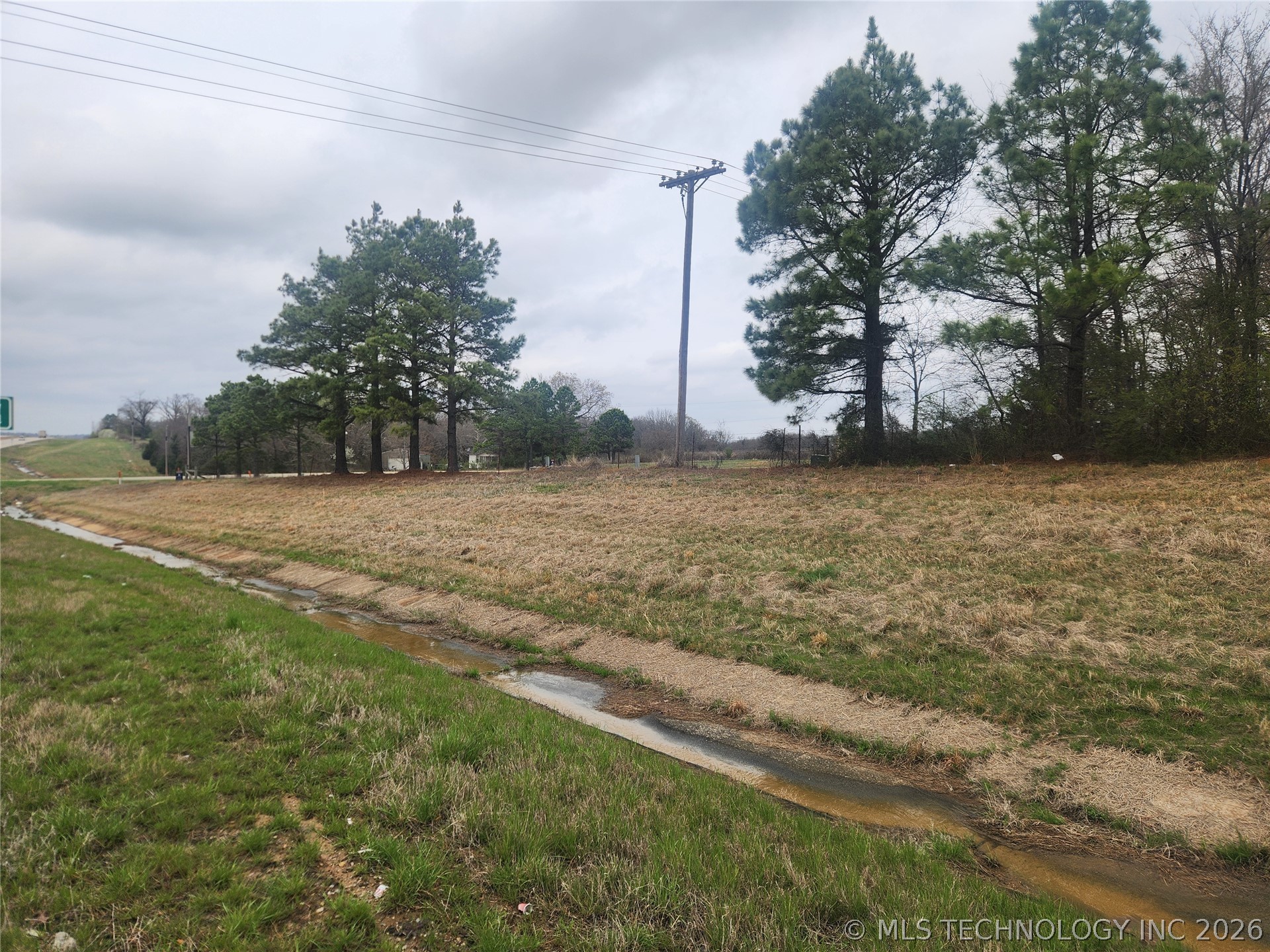 5026 E Hwy 3 Road Property Photo 2