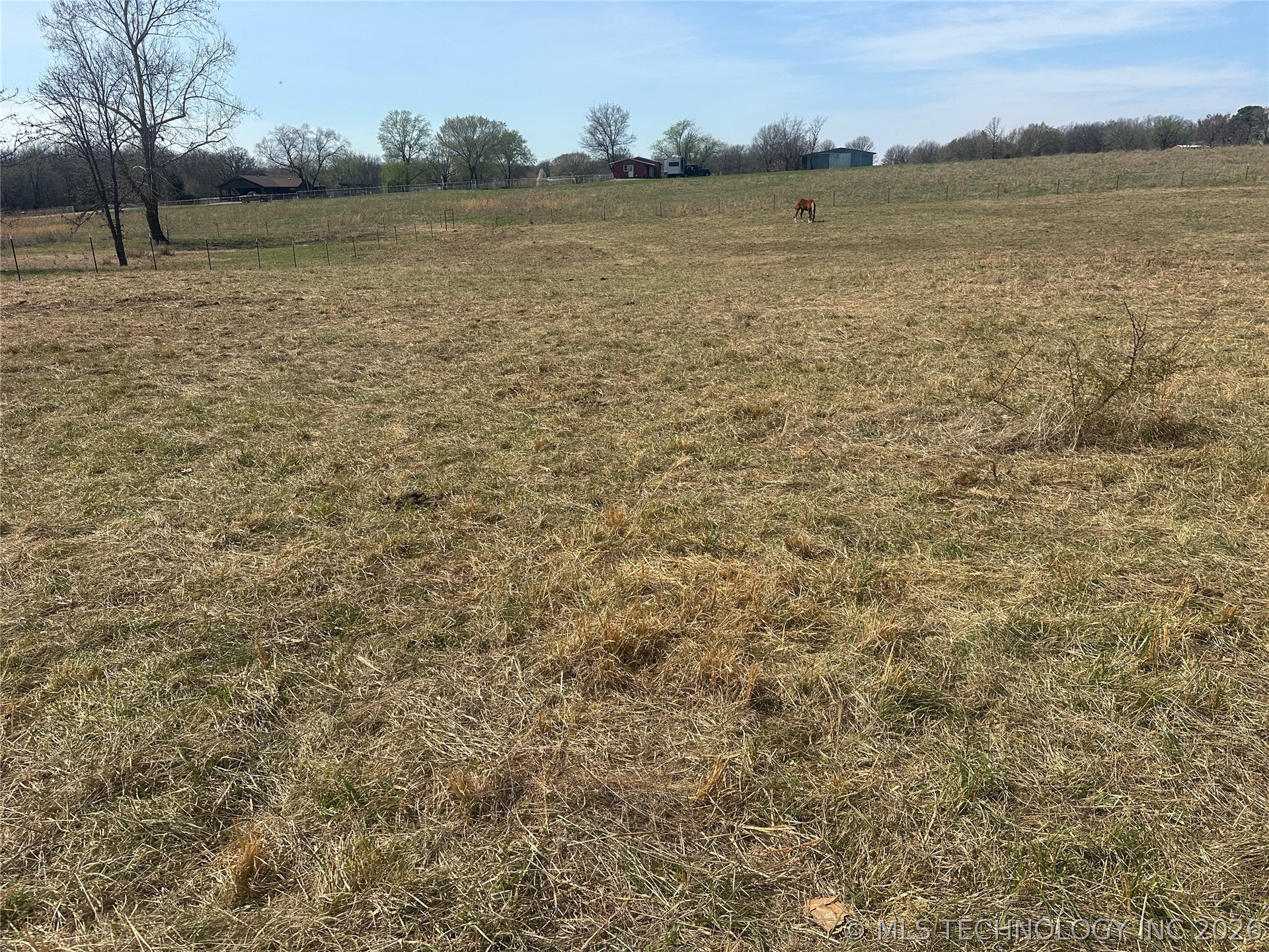 15466 W Jones Road Property Photo 8