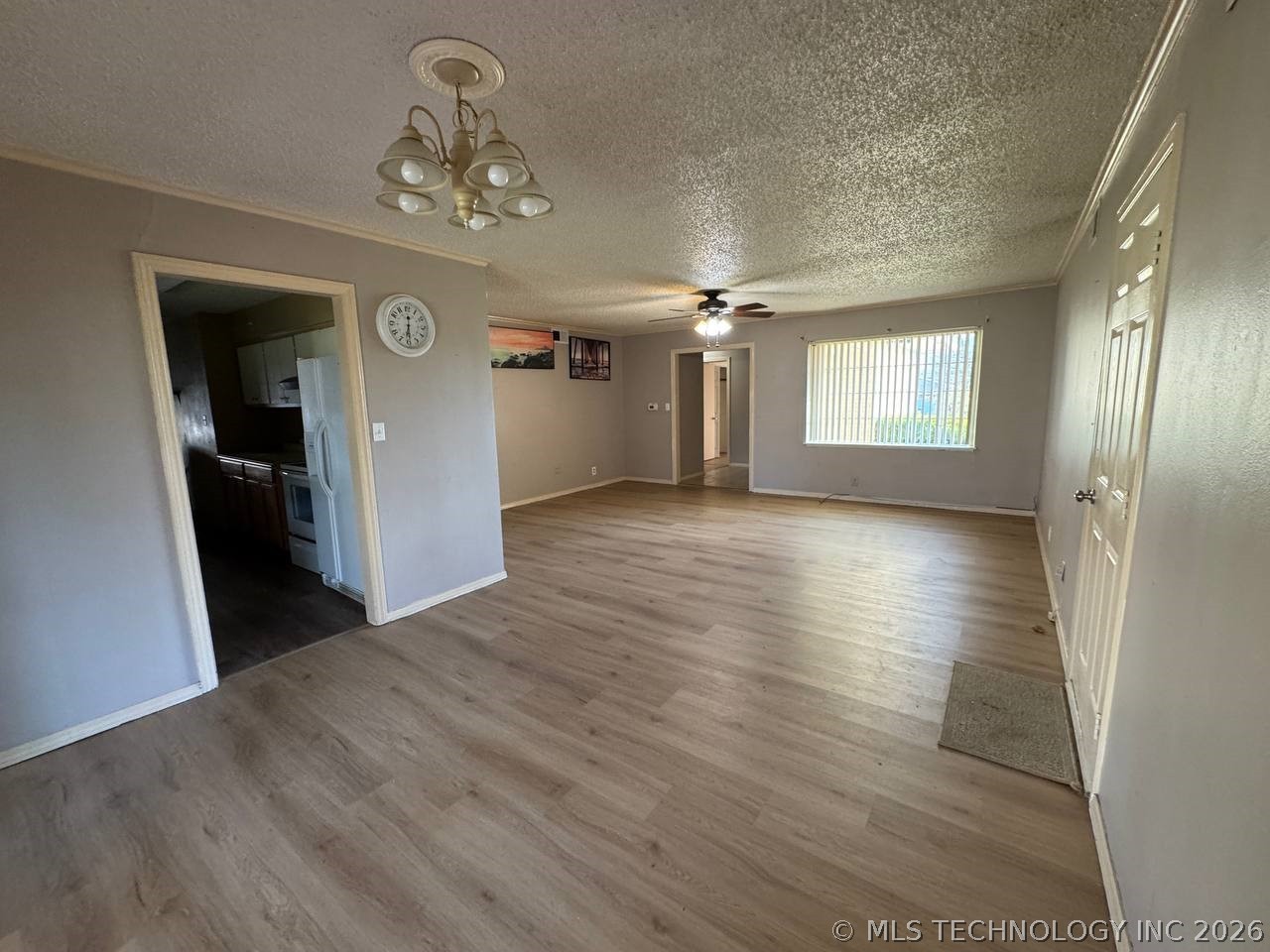 513 Northwest Boulevard Property Photo 7