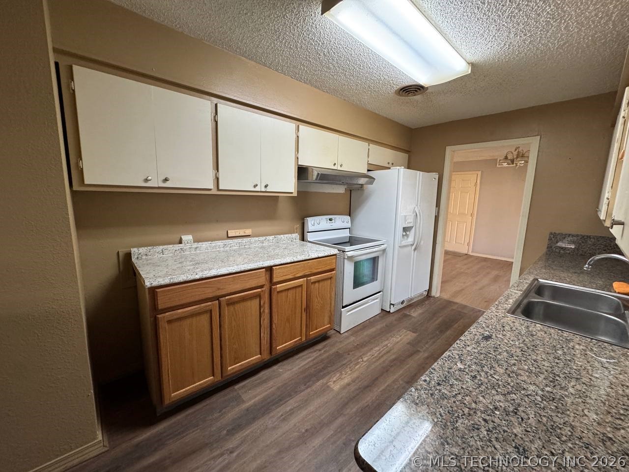 513 Northwest Boulevard Property Photo 12