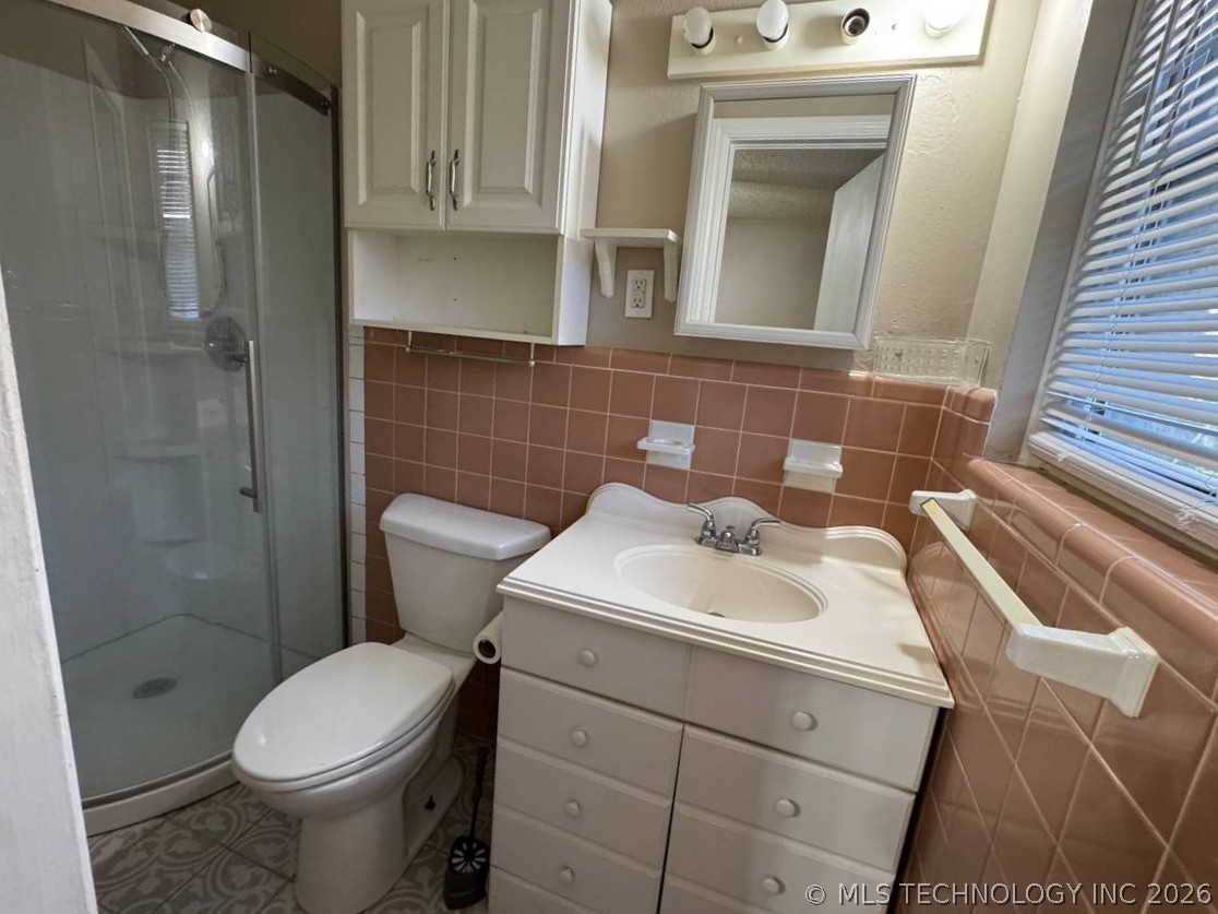 513 Northwest Boulevard Property Photo 16