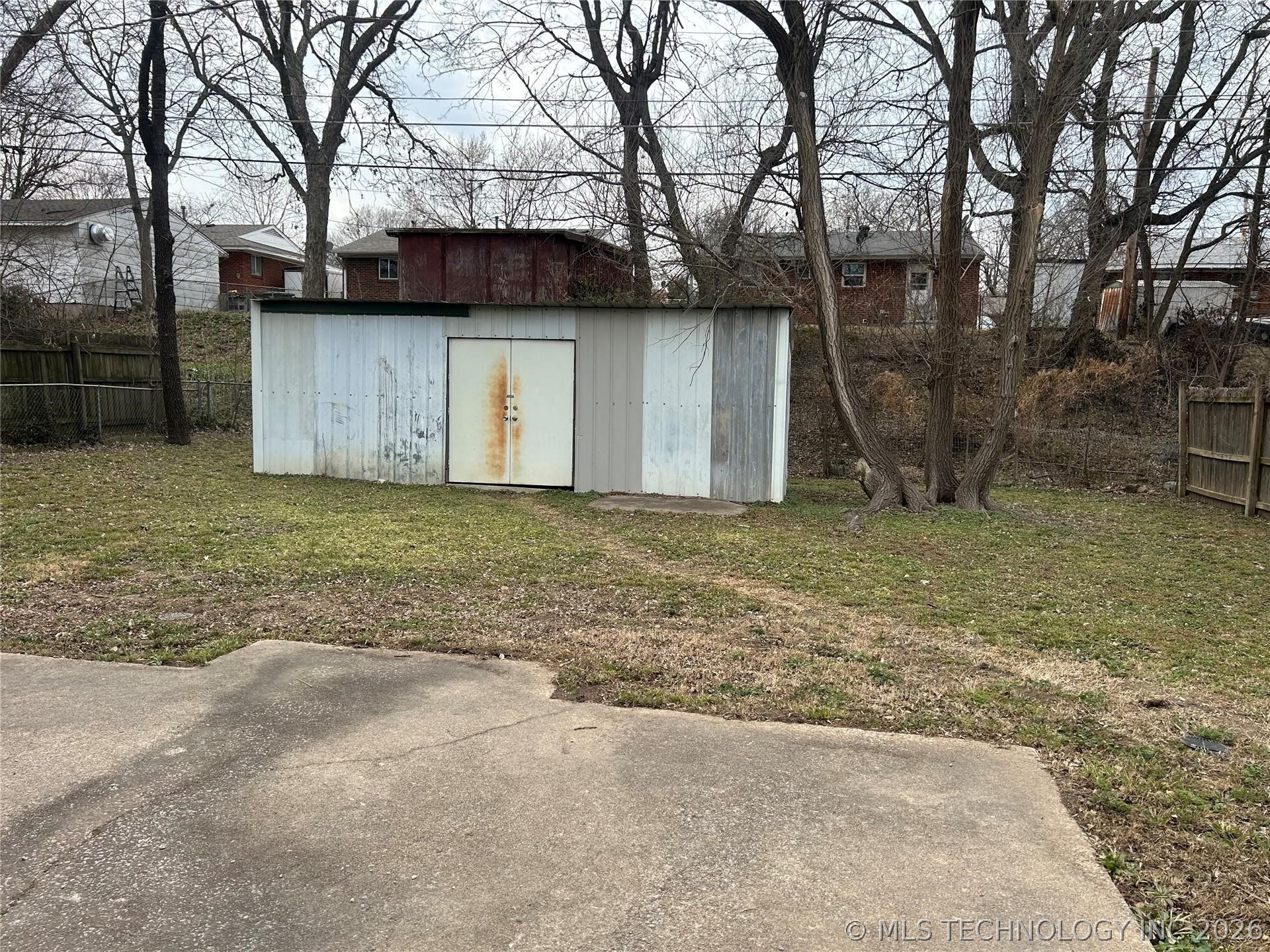 543 Se Wilshire Avenue Property Photo 8