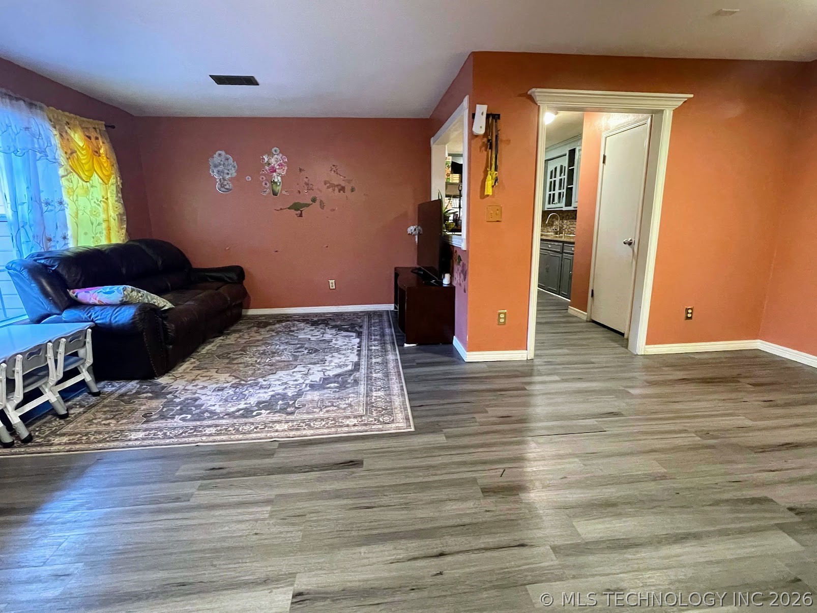 3821 E Xyler Street Property Photo 3
