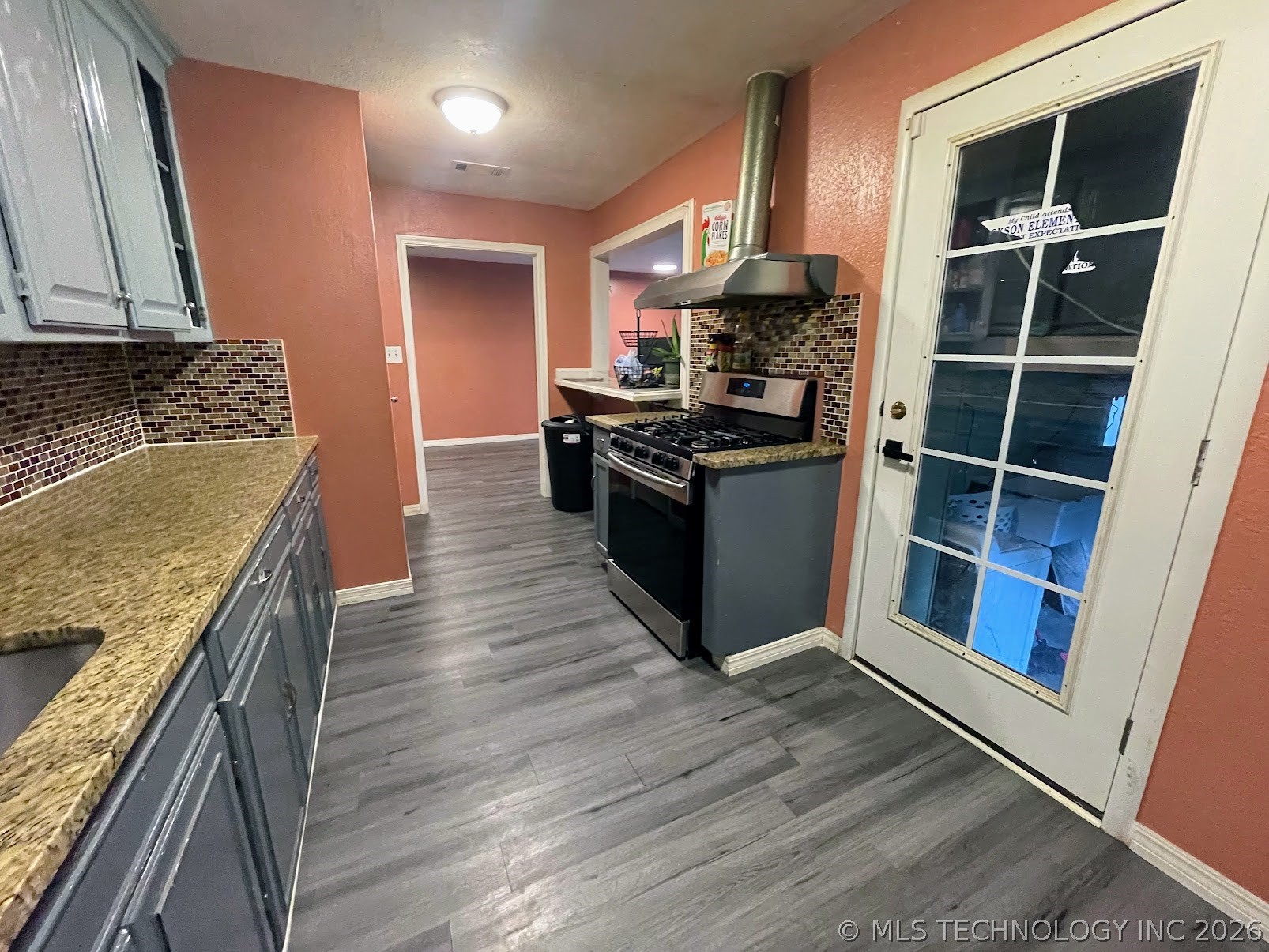 3821 E Xyler Street Property Photo 5