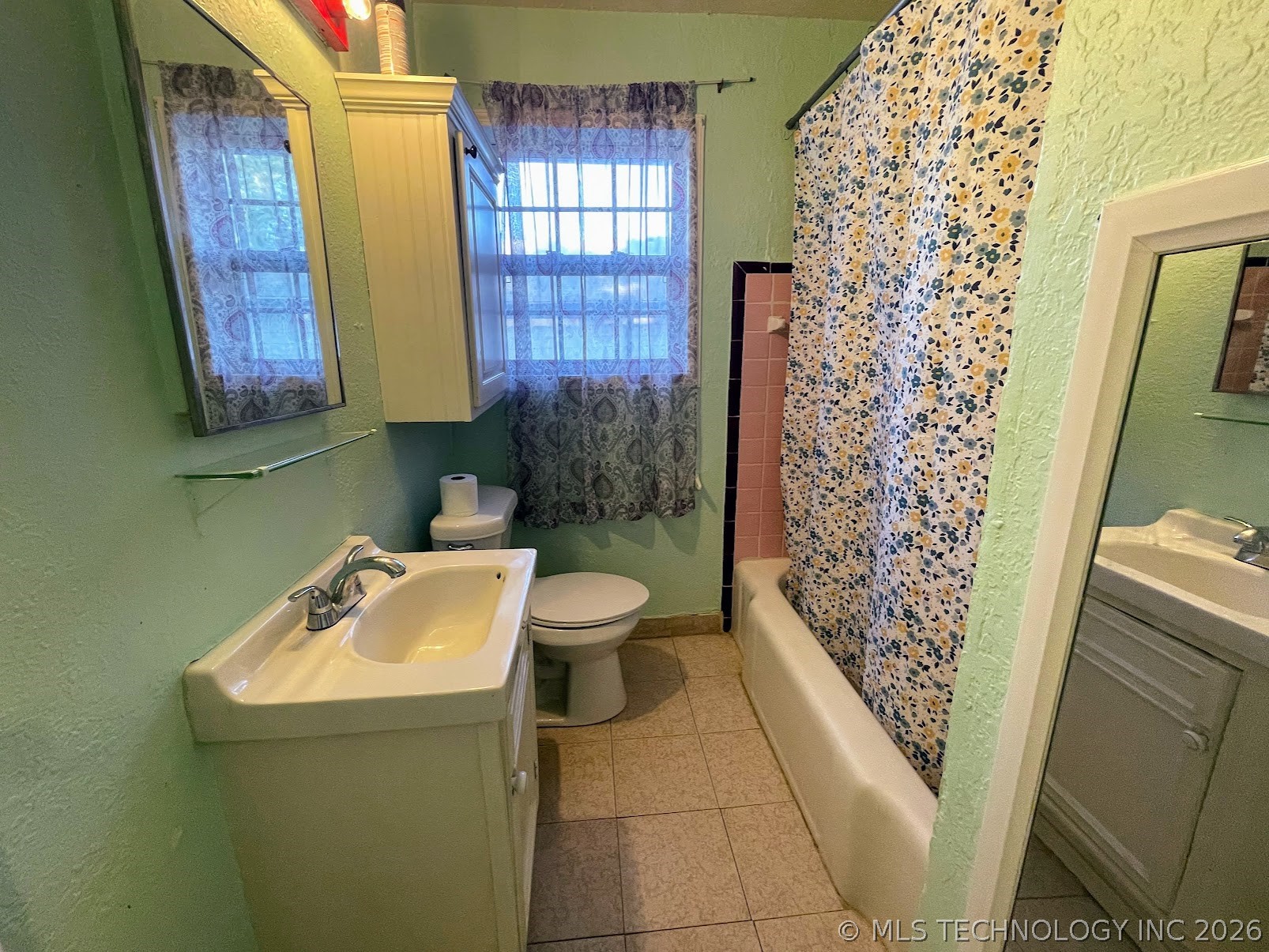 3821 E Xyler Street Property Photo 11
